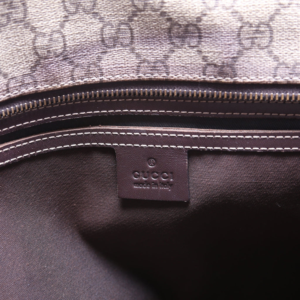 211137 GG Supreme Medium Zip Tote