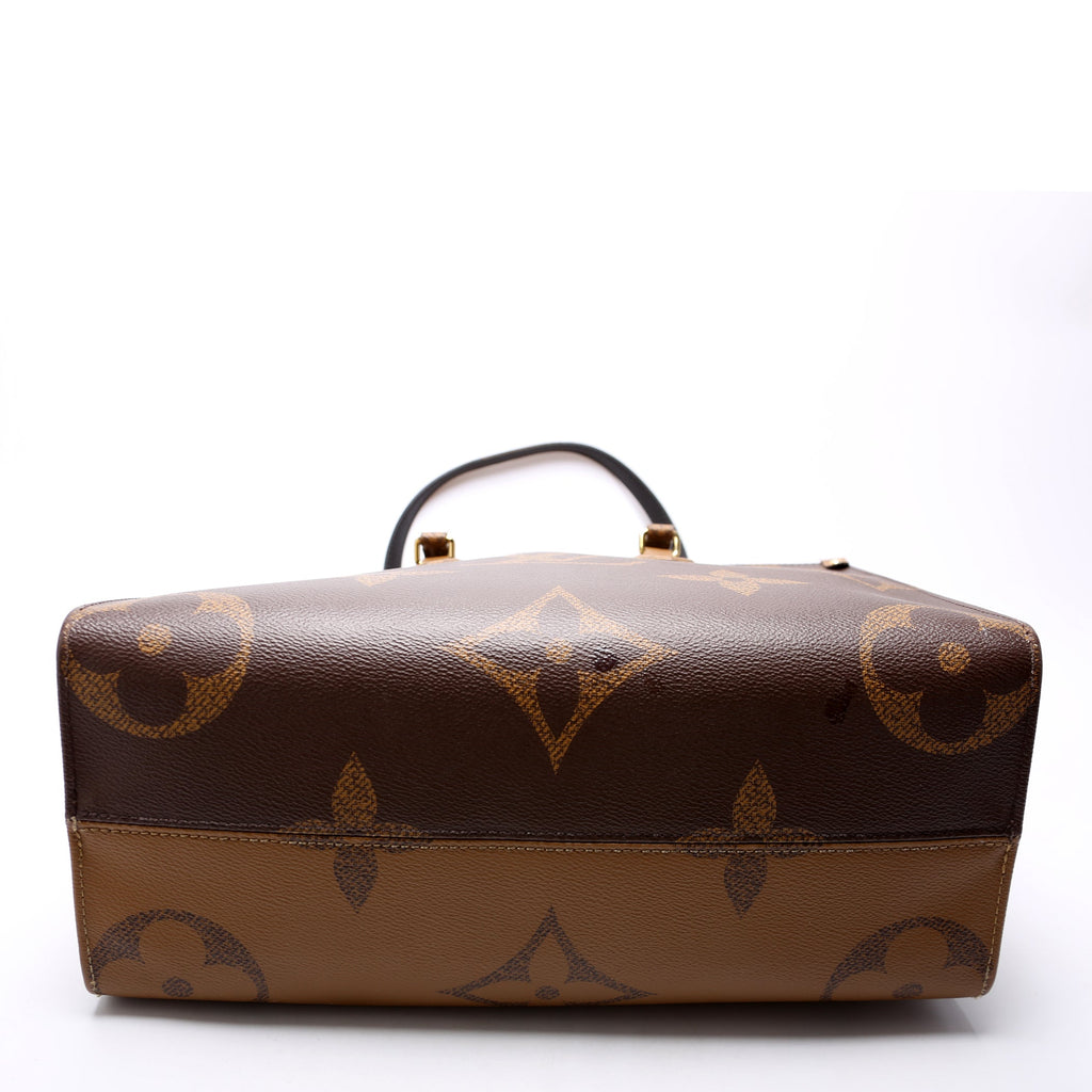 ONTHEGO MM Monogram Reverse
