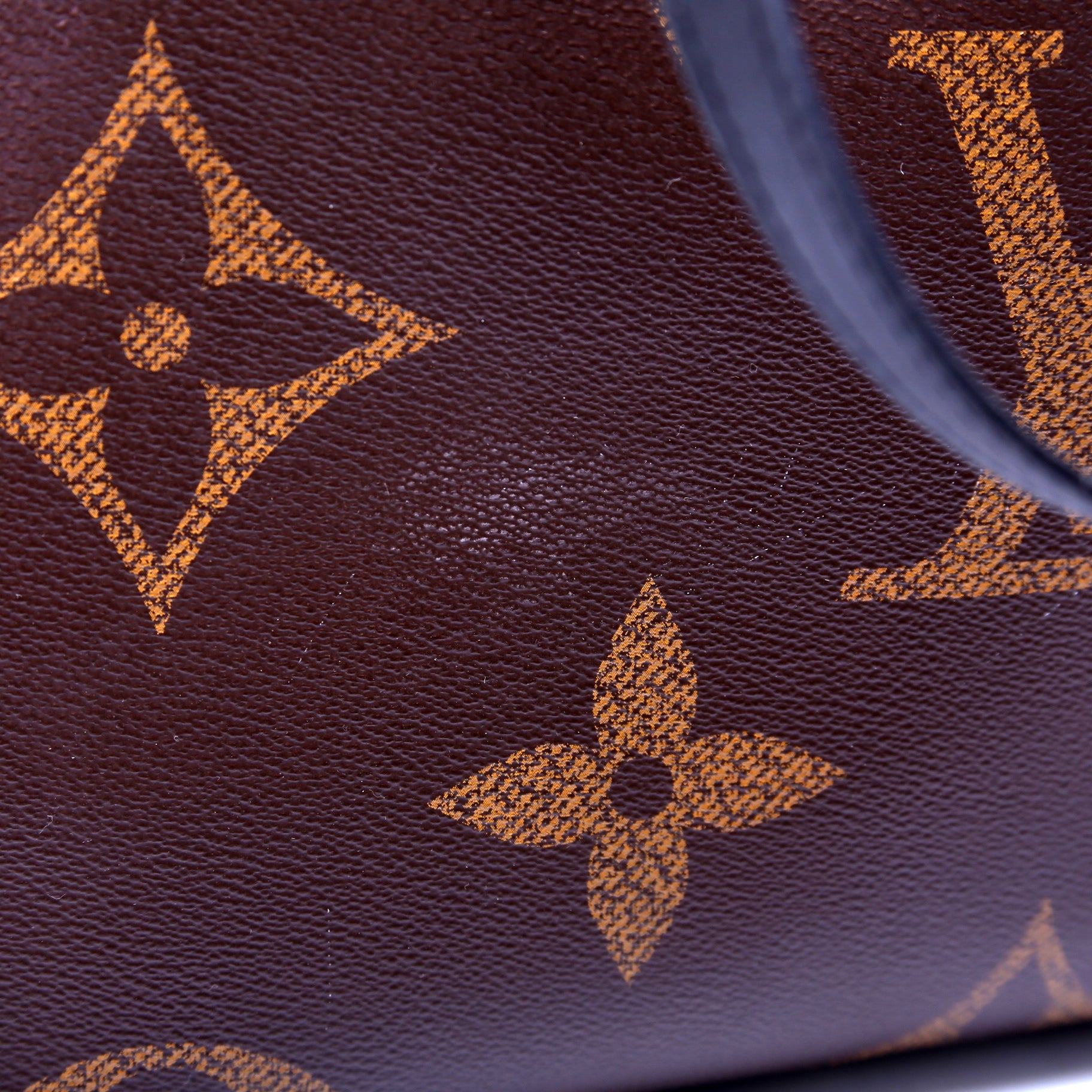 ONTHEGO MM Monogram Reverse