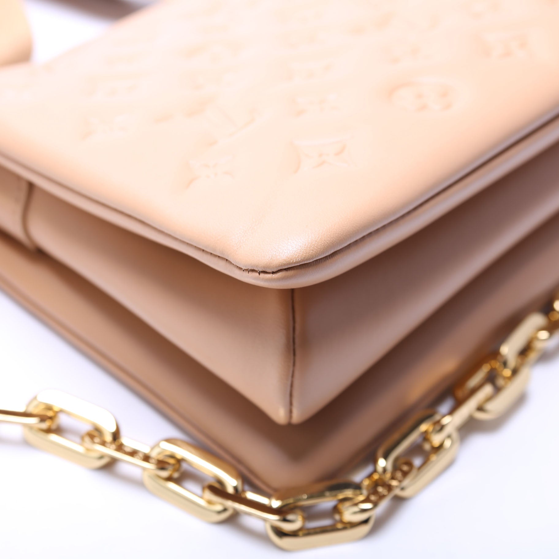 Coussin PM NV Lambskin Tan