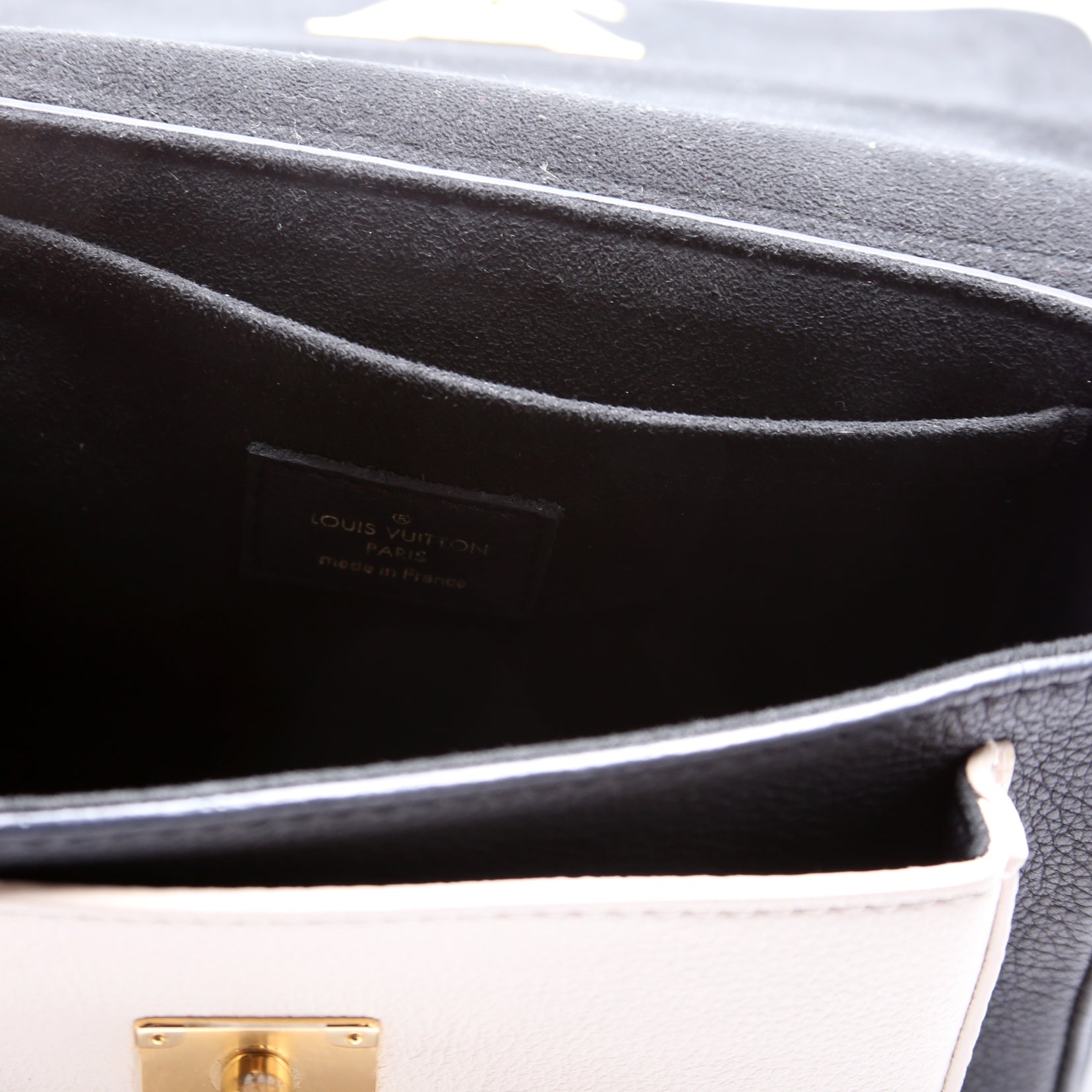 Lockme Tender Supple Calfskin