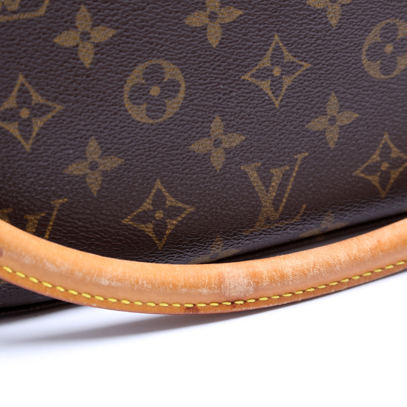 Looping MM Monogram