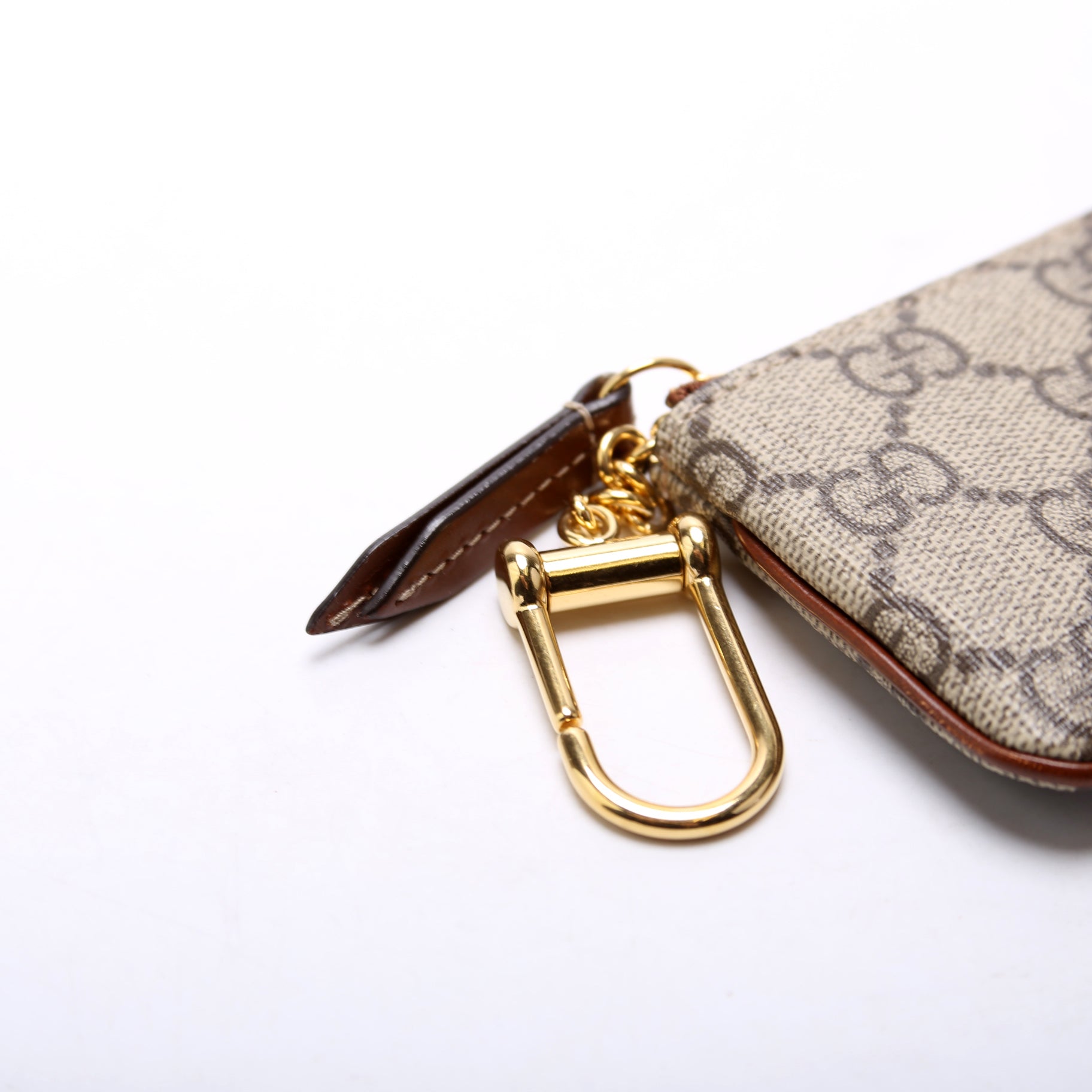 447964 GG Supreme Key Case Brown