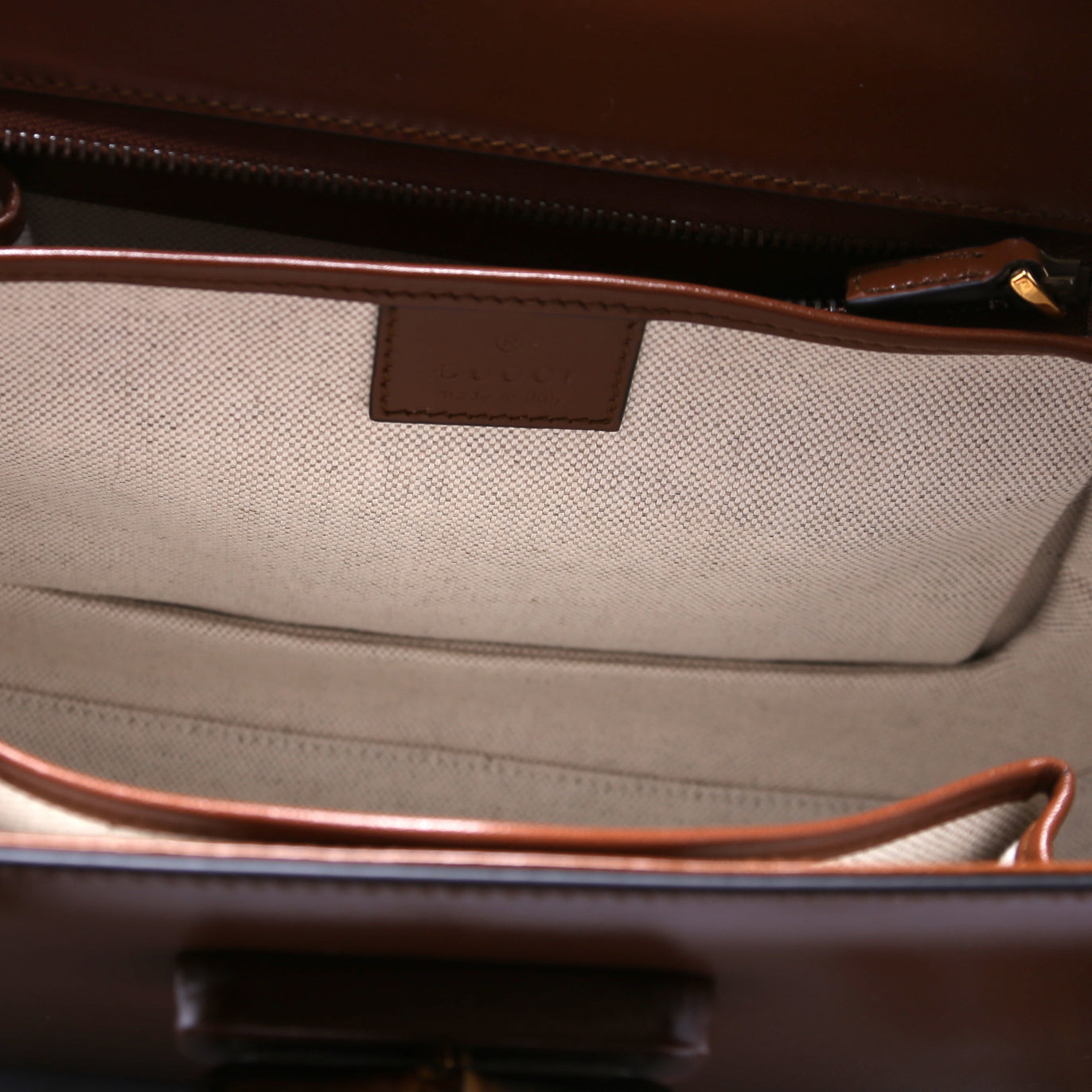 672206 Bamboo 1947 Top Handle Medium