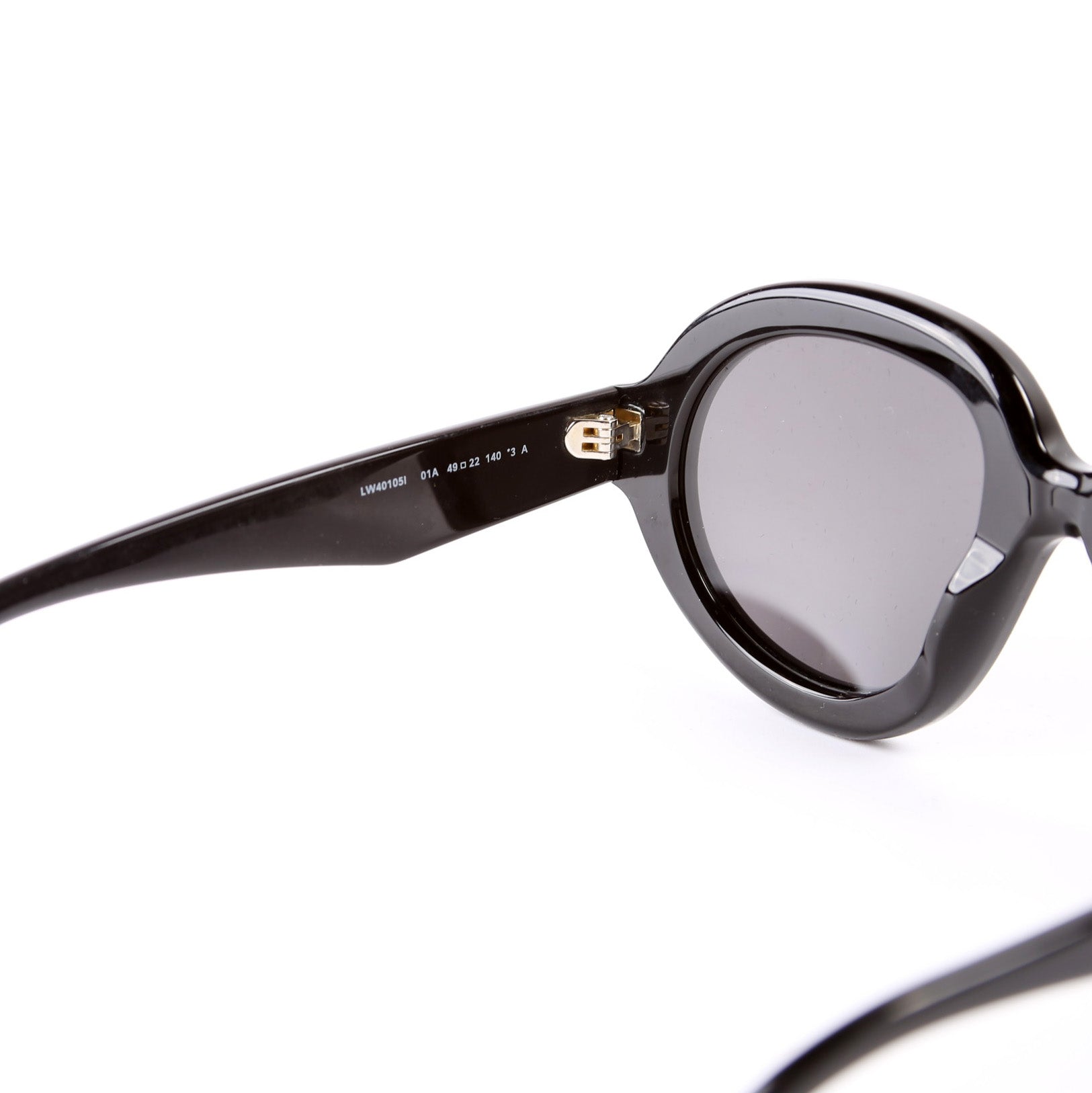 LW401051 Curvy Acetate Sunglasses Black