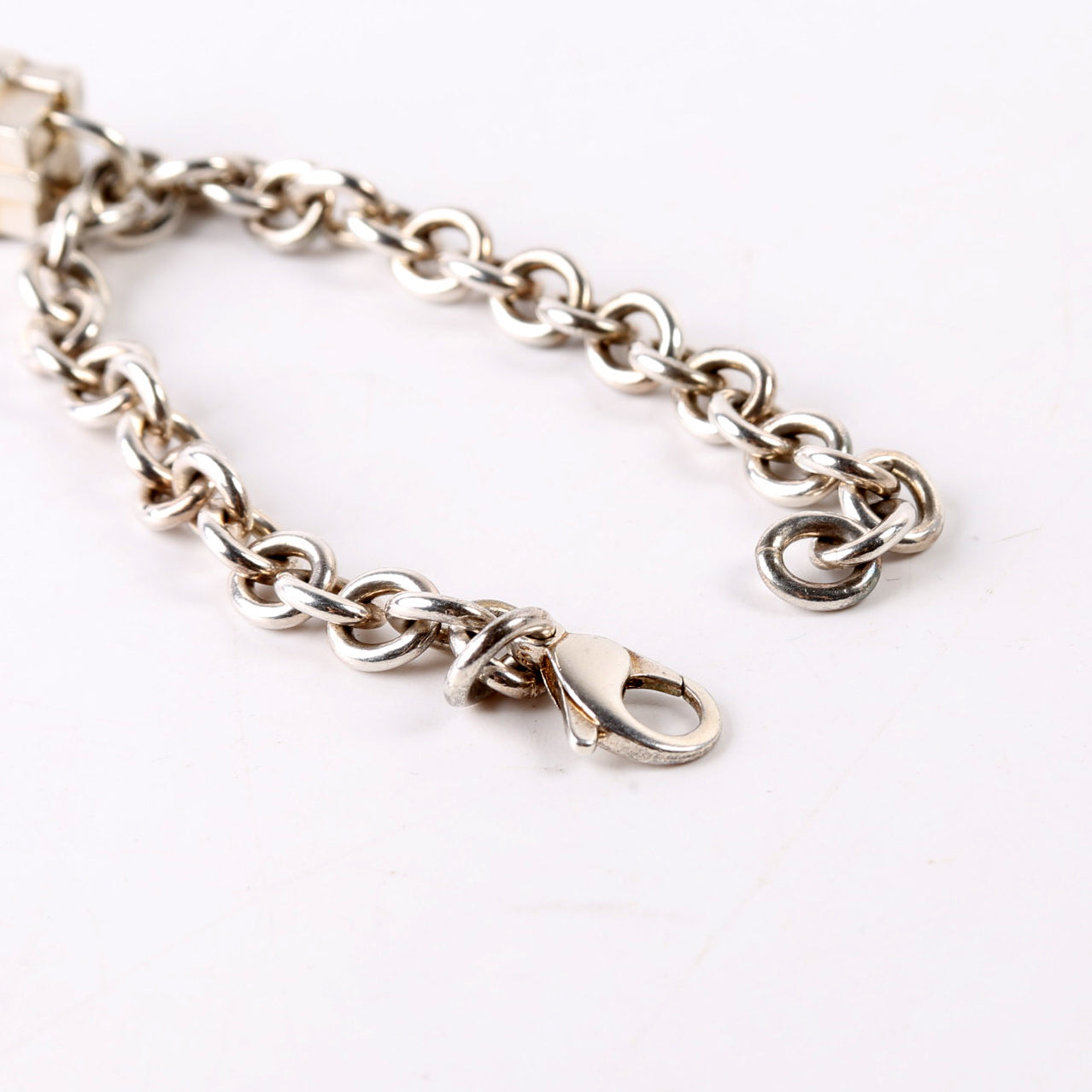 Link Chain With Present Lock Charm Bracelet 925