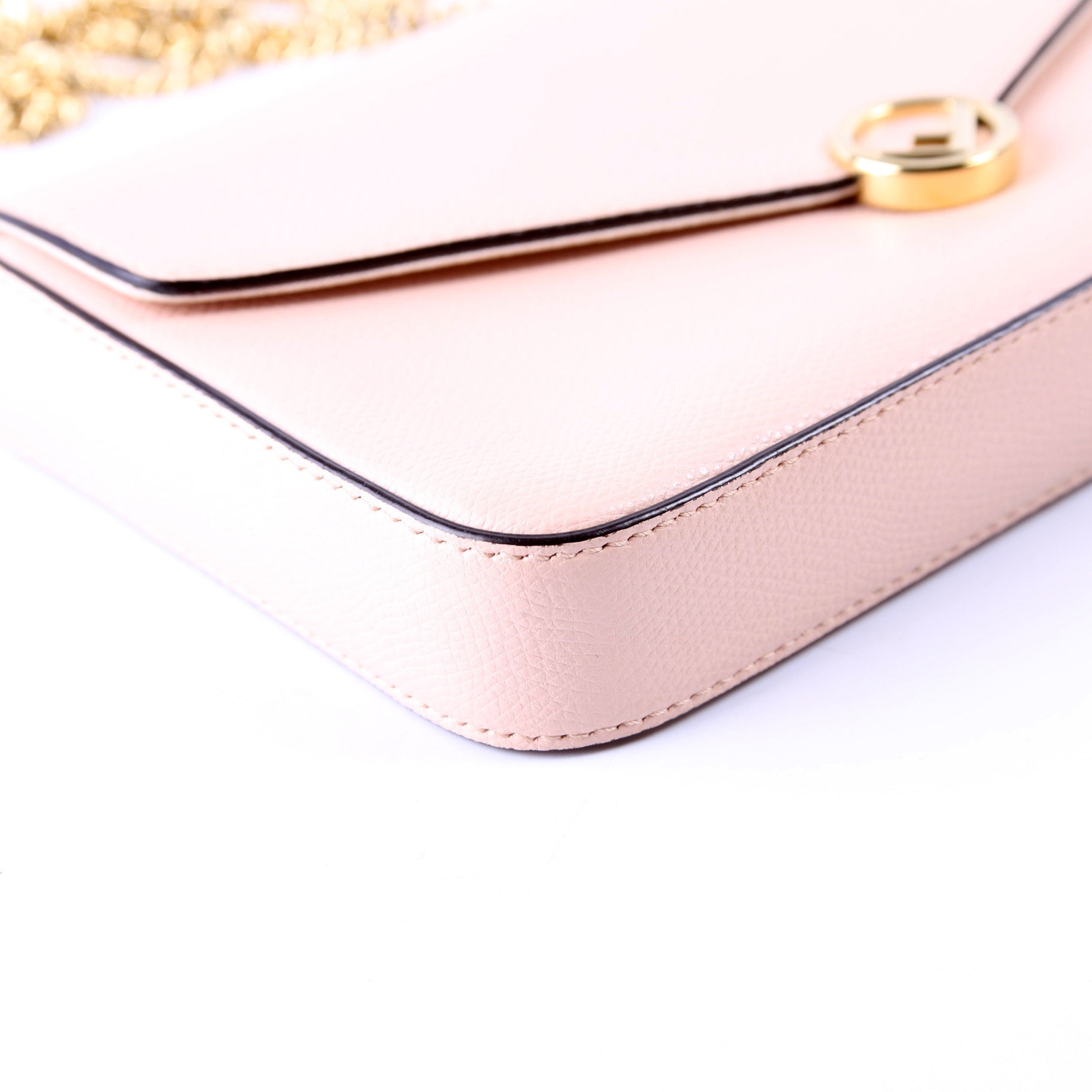 8BS032 Envelope with Pouches WOC Grained Leather