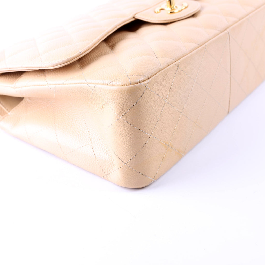 Classic Flap Jumbo Caviar 30M Tan