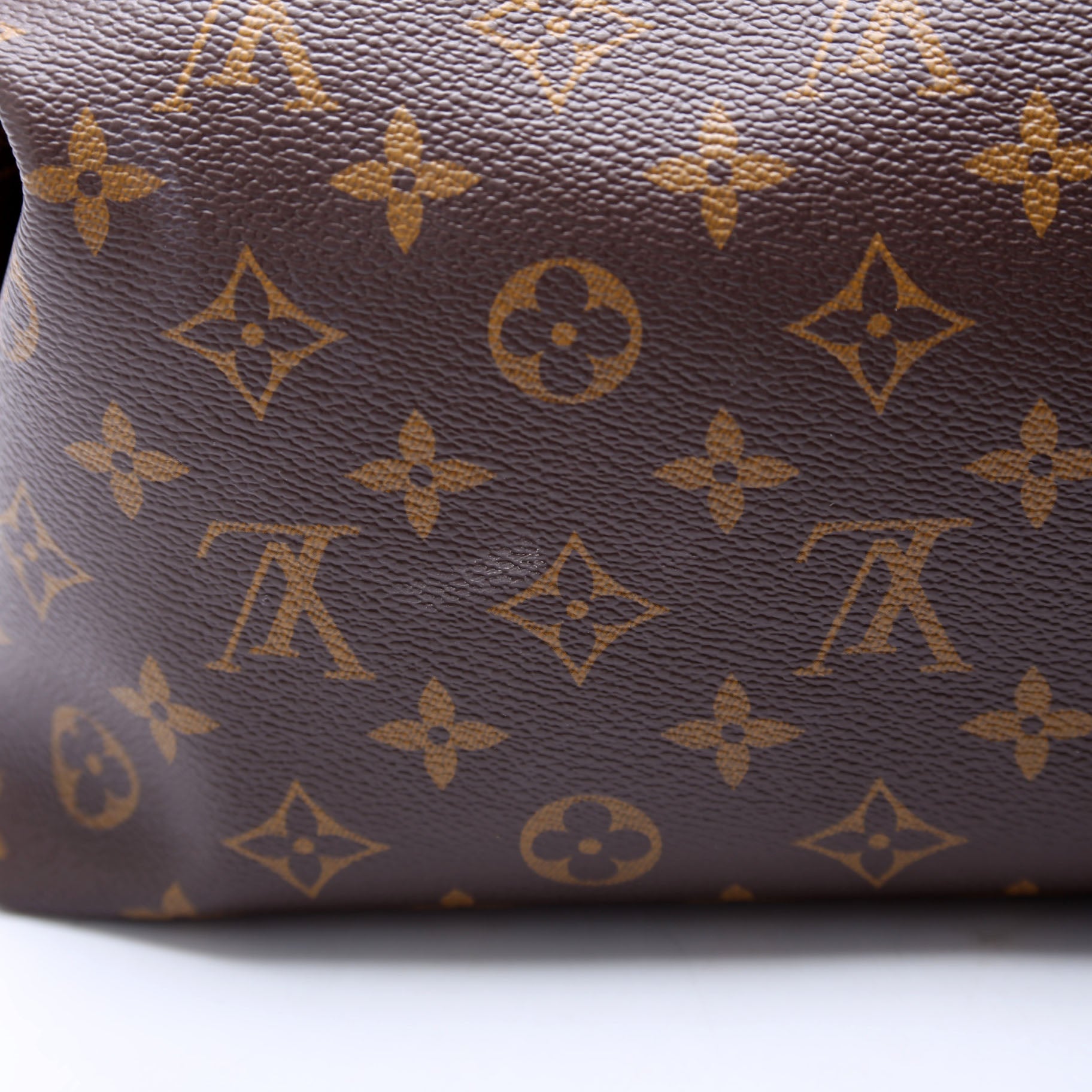 Cosmetic Pouch GM NV Monogram