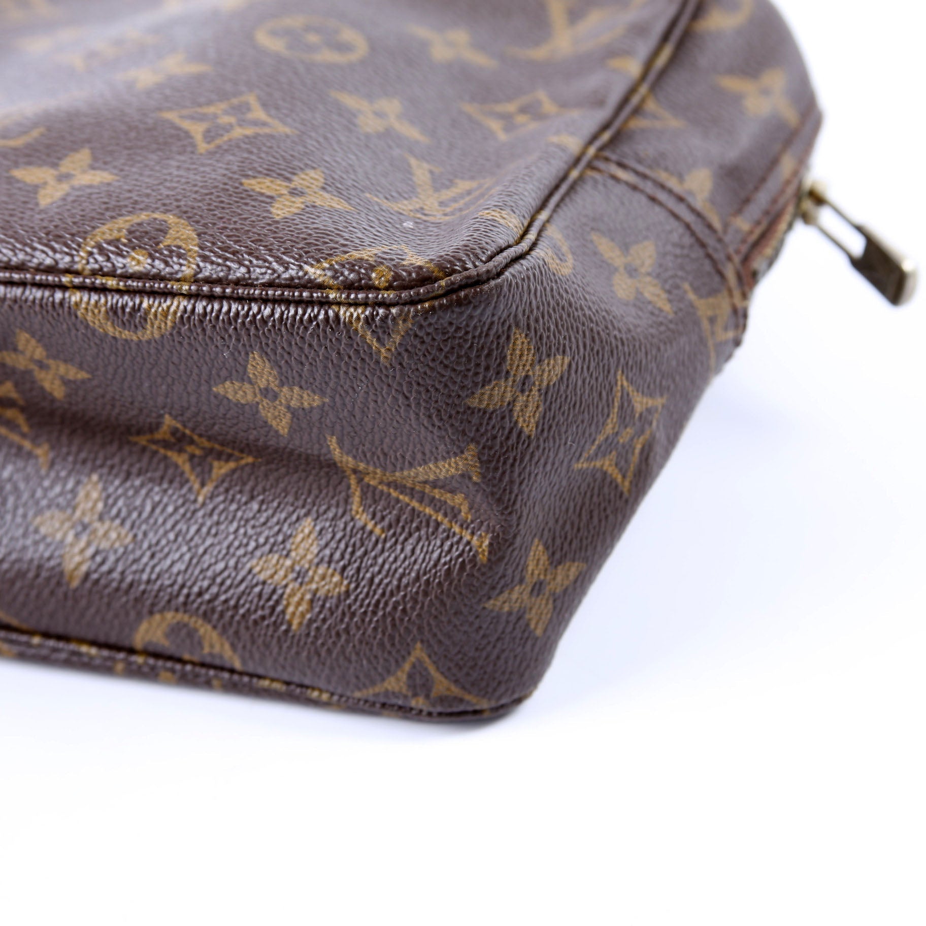 Trousse Toilette 28 Monogram
