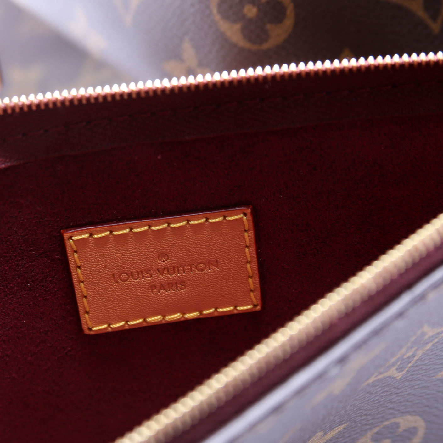 Carryall MM NM Monogram