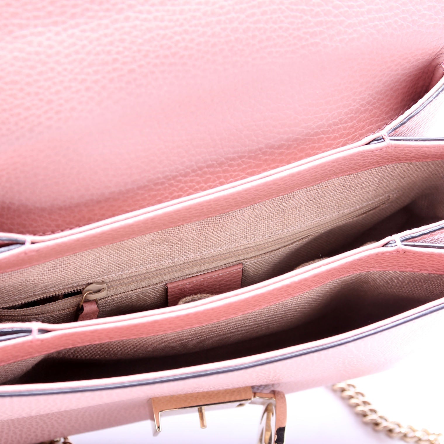 510302 Medium Interlock Satchel Pink
