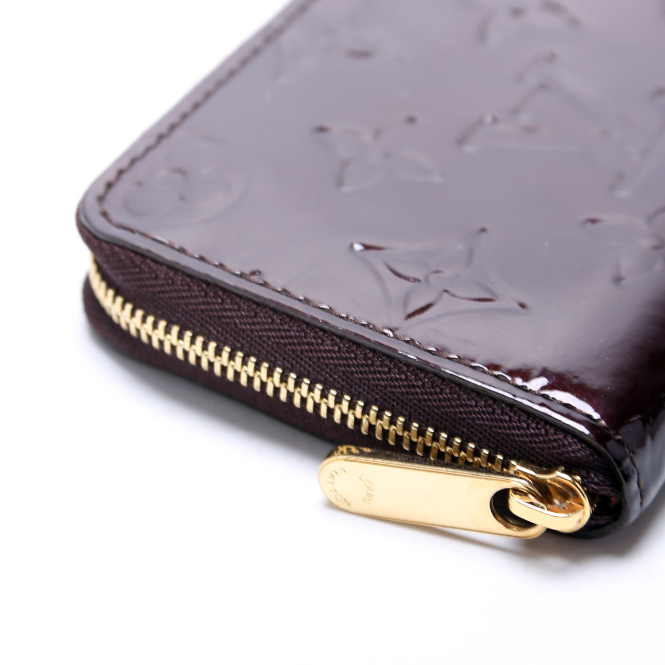 Zippy Coin Purse Vernis Burgundy