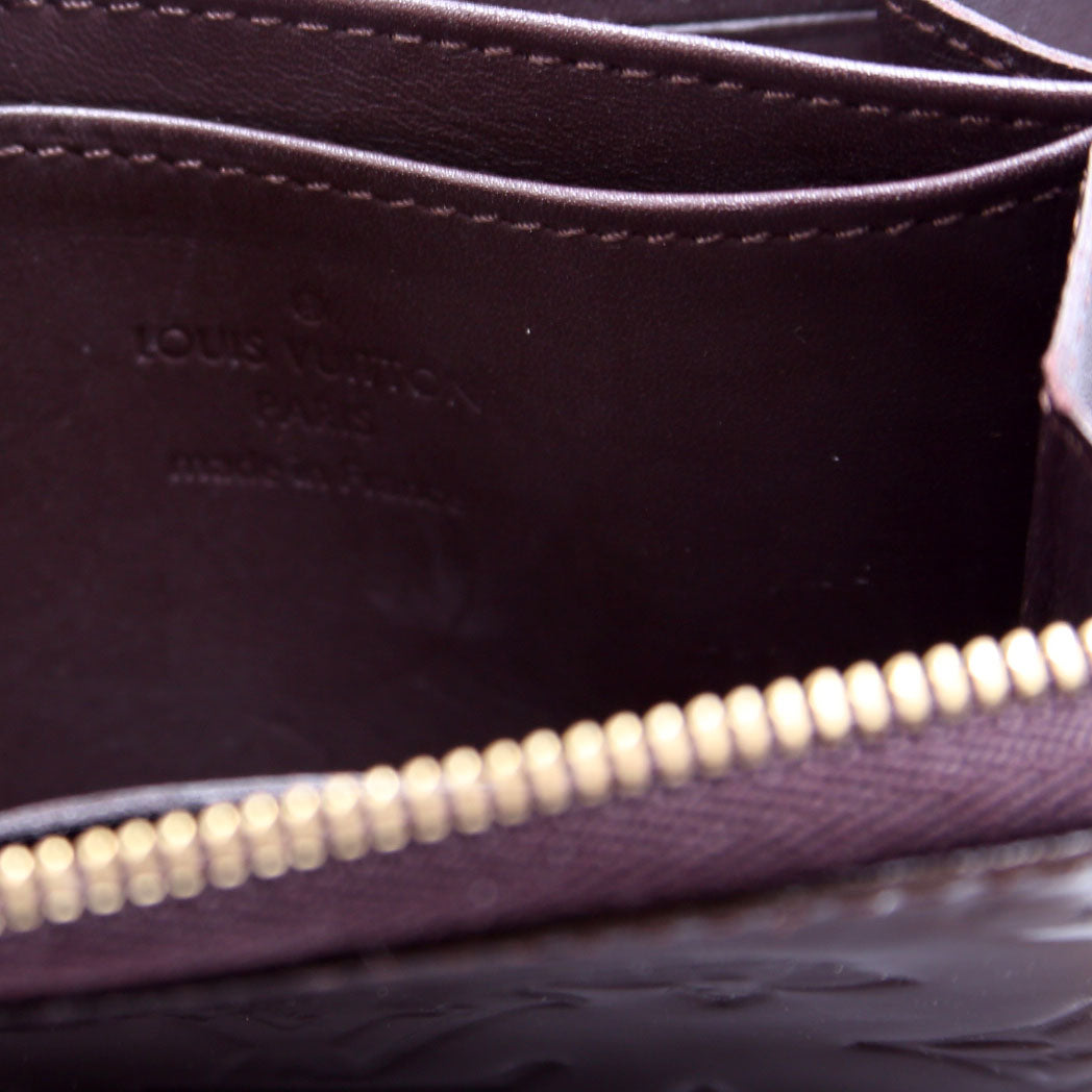 Zippy Coin Purse Vernis Burgundy