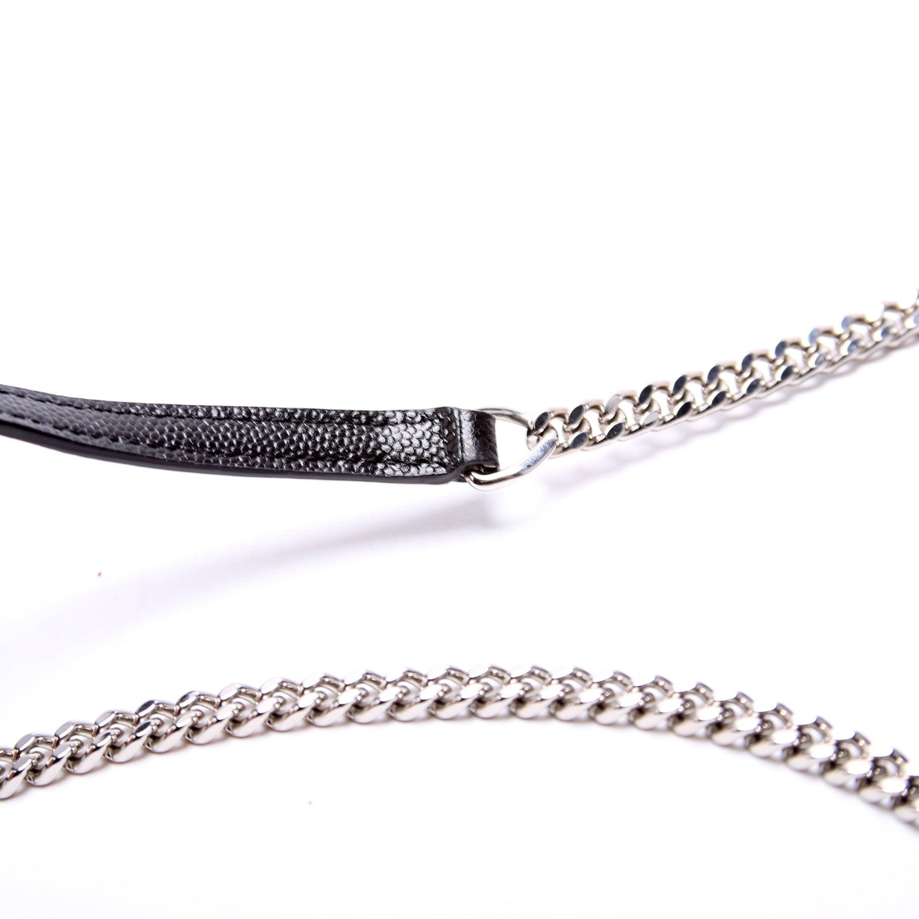 Envelope Chain Wallet Black