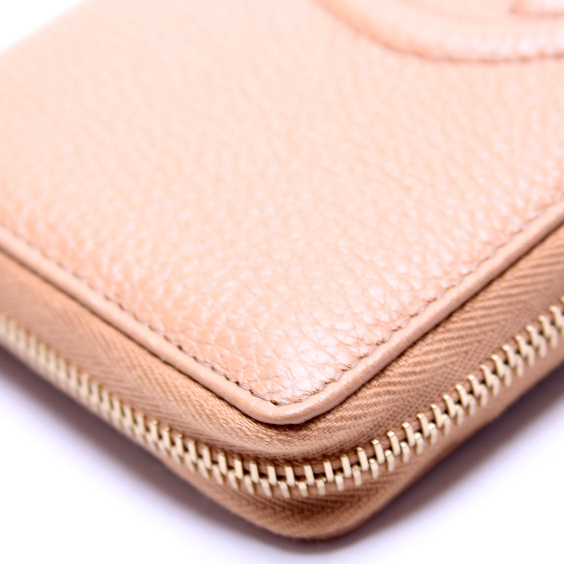 598187 Soho Zip Around Wallet Tan
