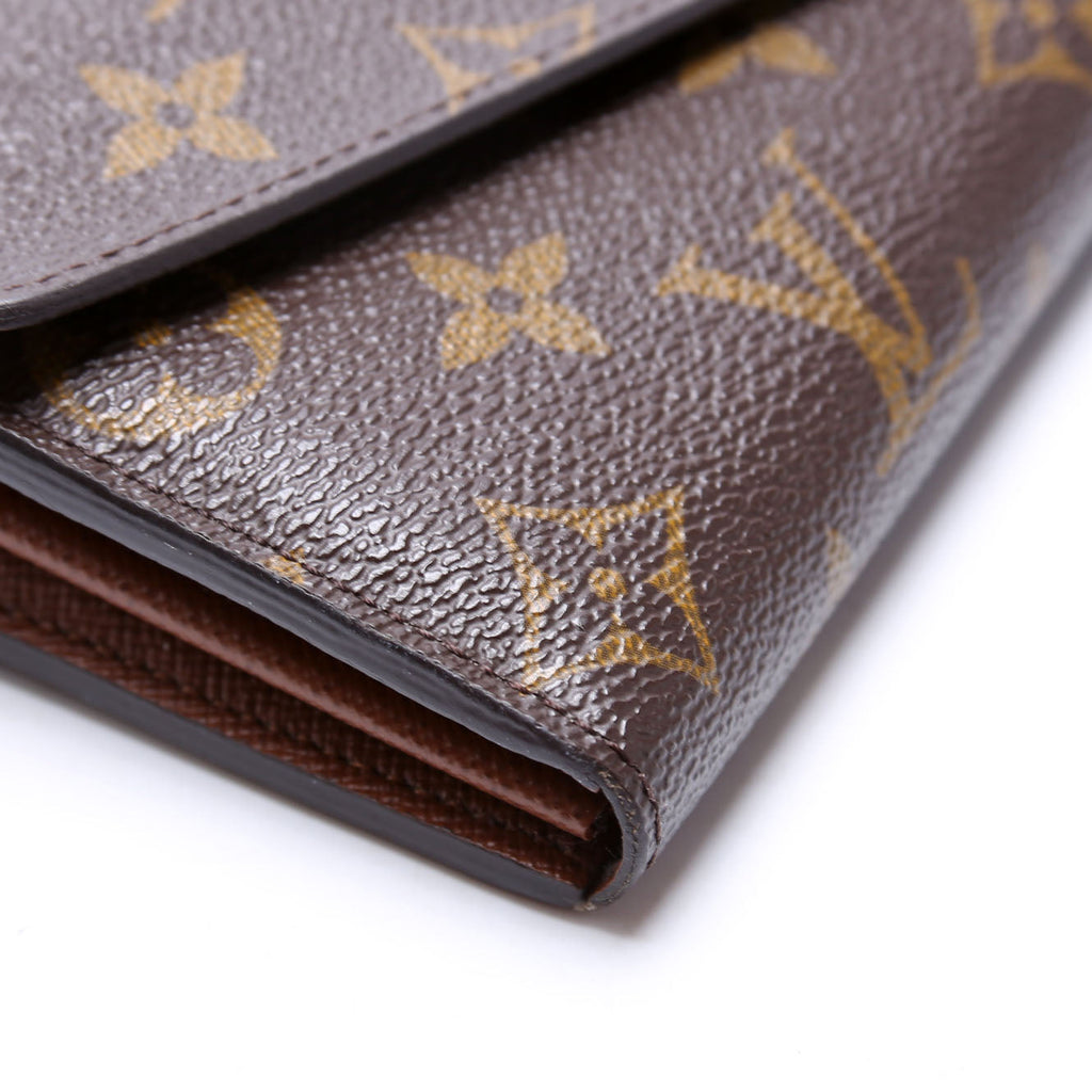 Sarah Wallet Monogram Newer