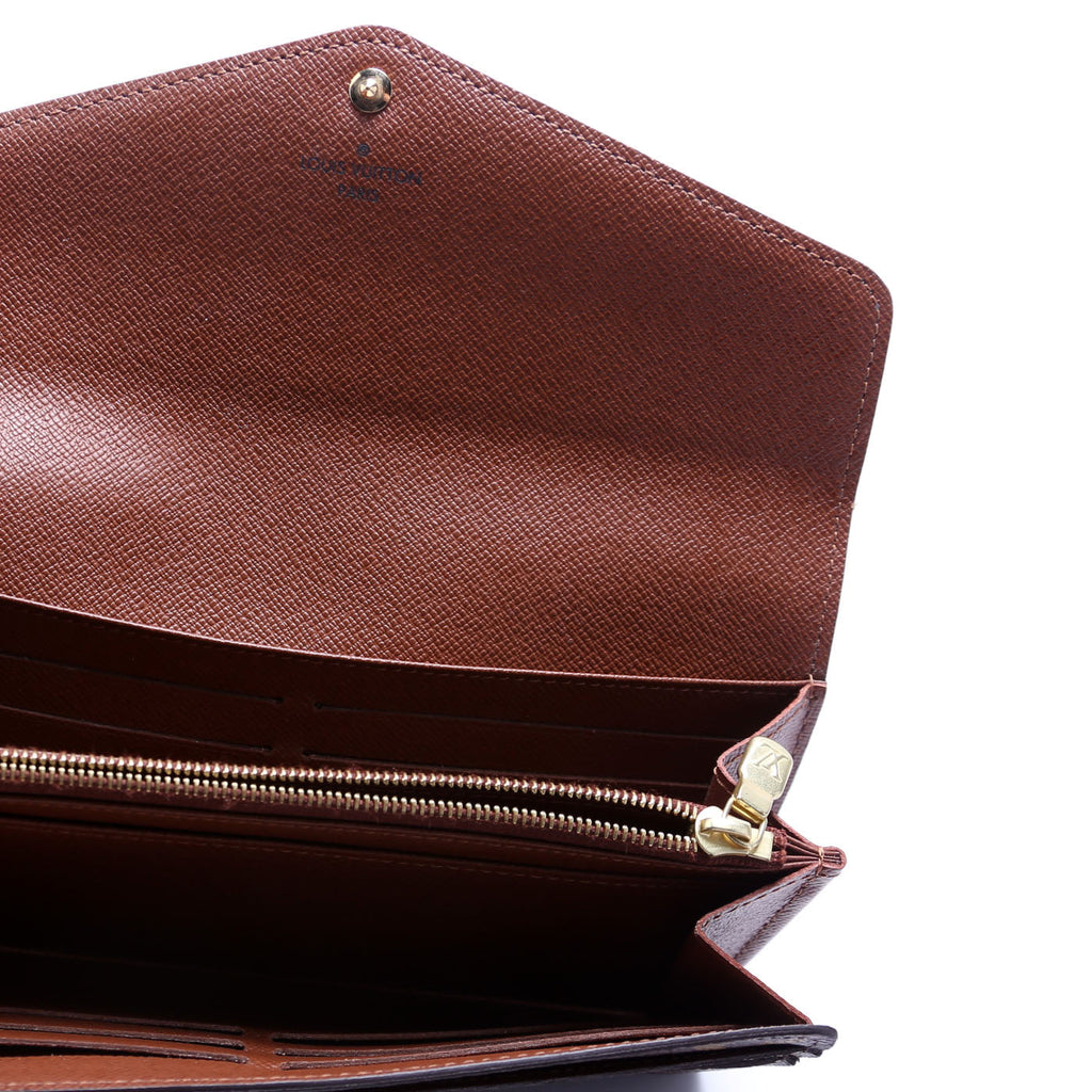 Sarah Wallet Monogram Newer