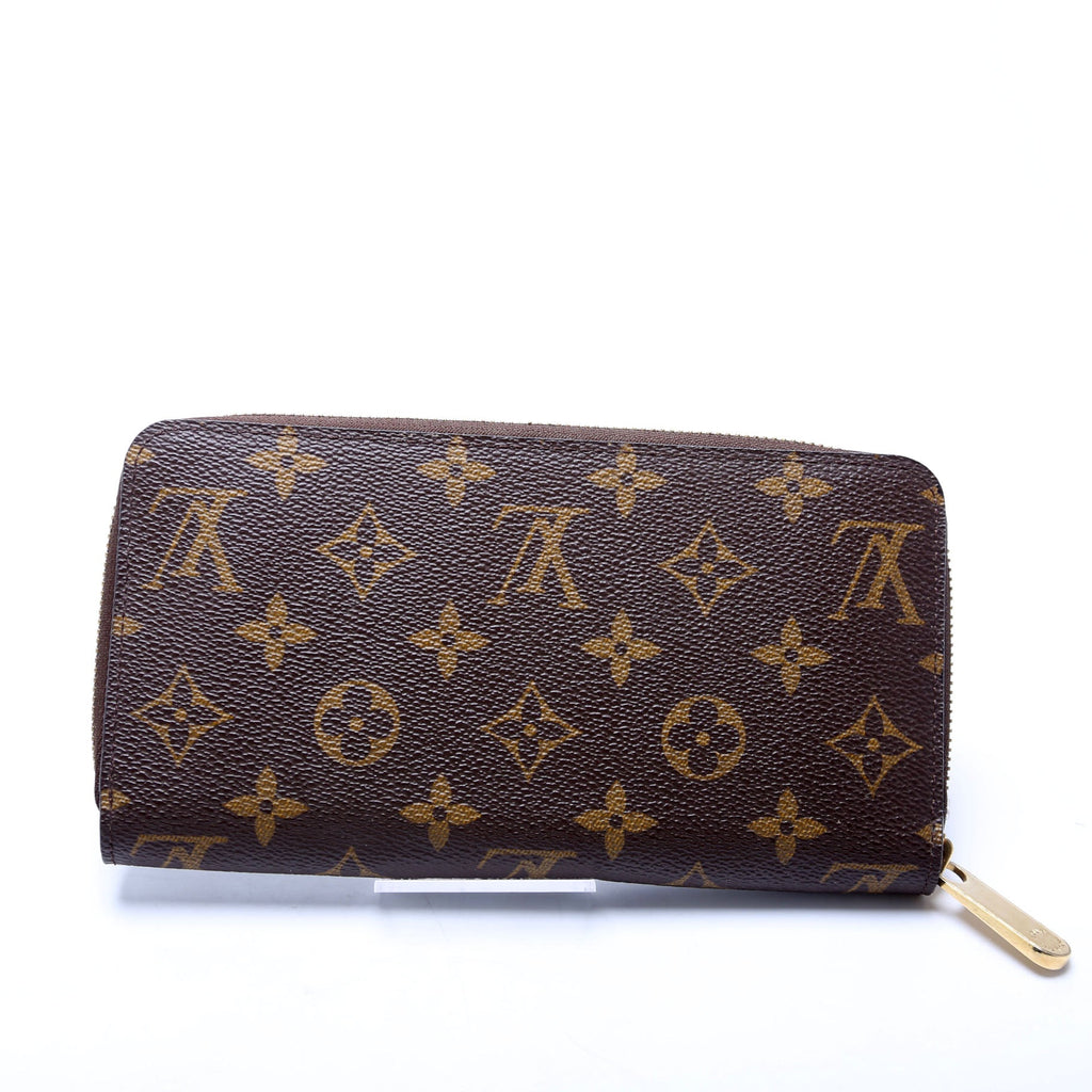 Zippy Wallet Monogram