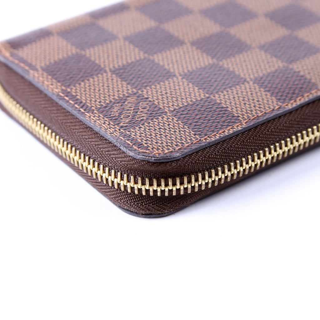 Zippy Wallet Damier Ebene Pink