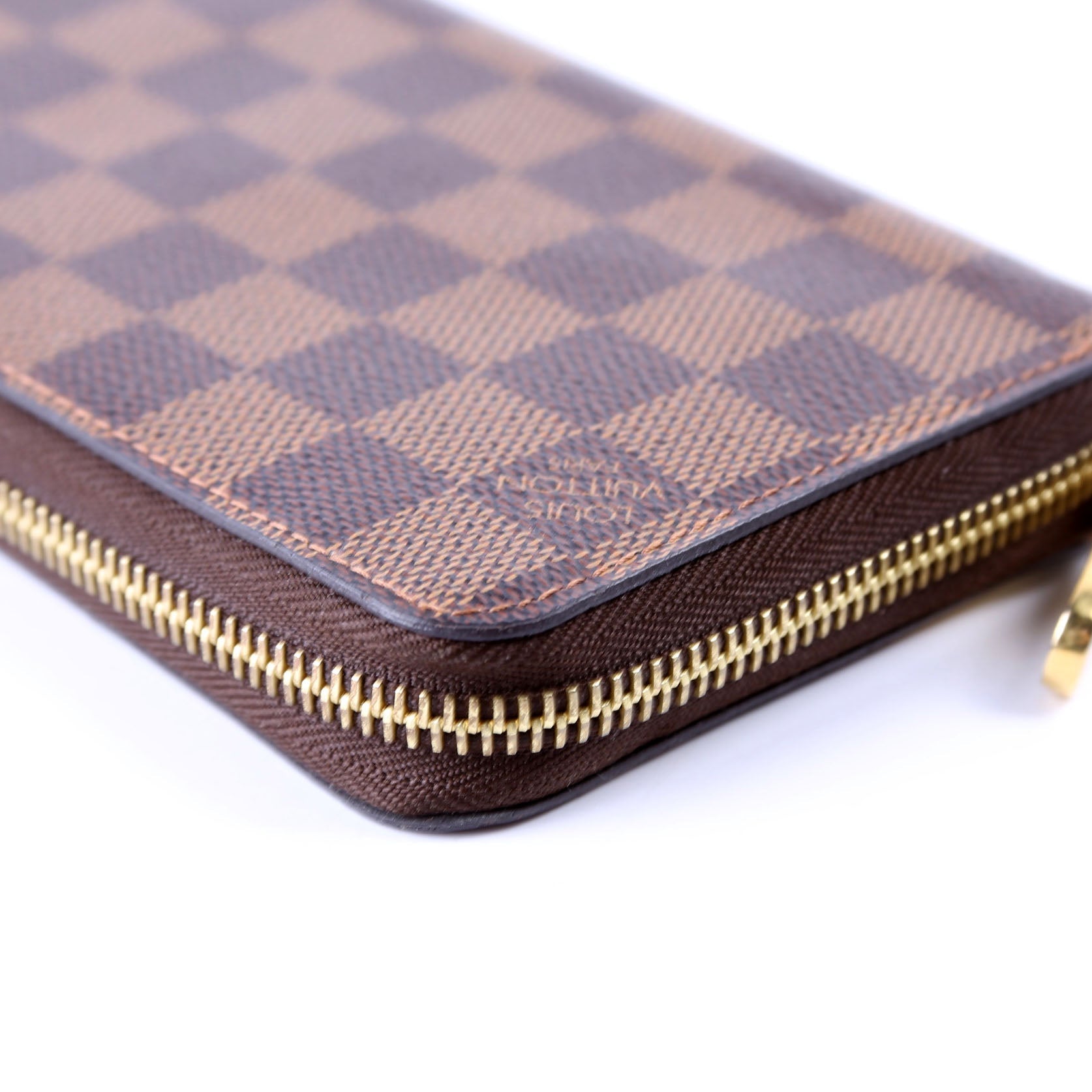 Zippy Wallet Damier Ebene Pink