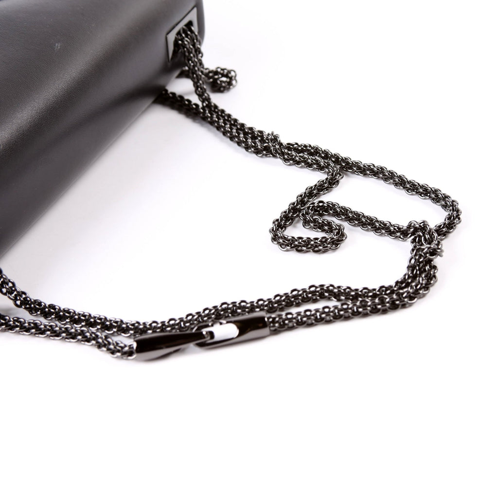 One Stud Nappa Leather Chain Shoulder Bag Black