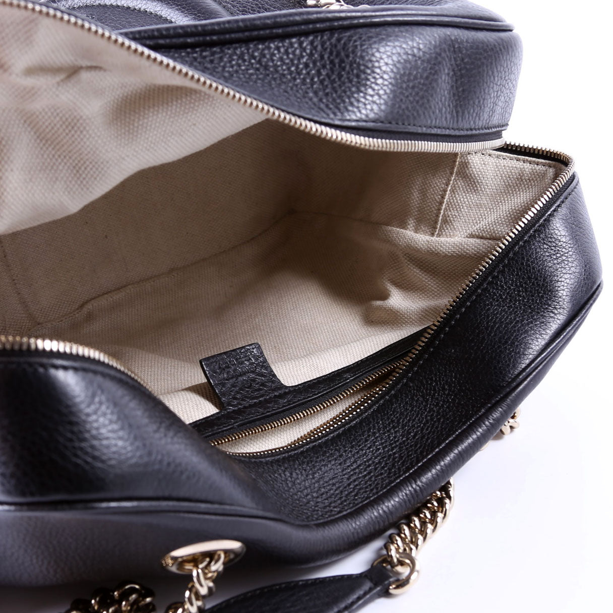 353126 Soho Chain Tote