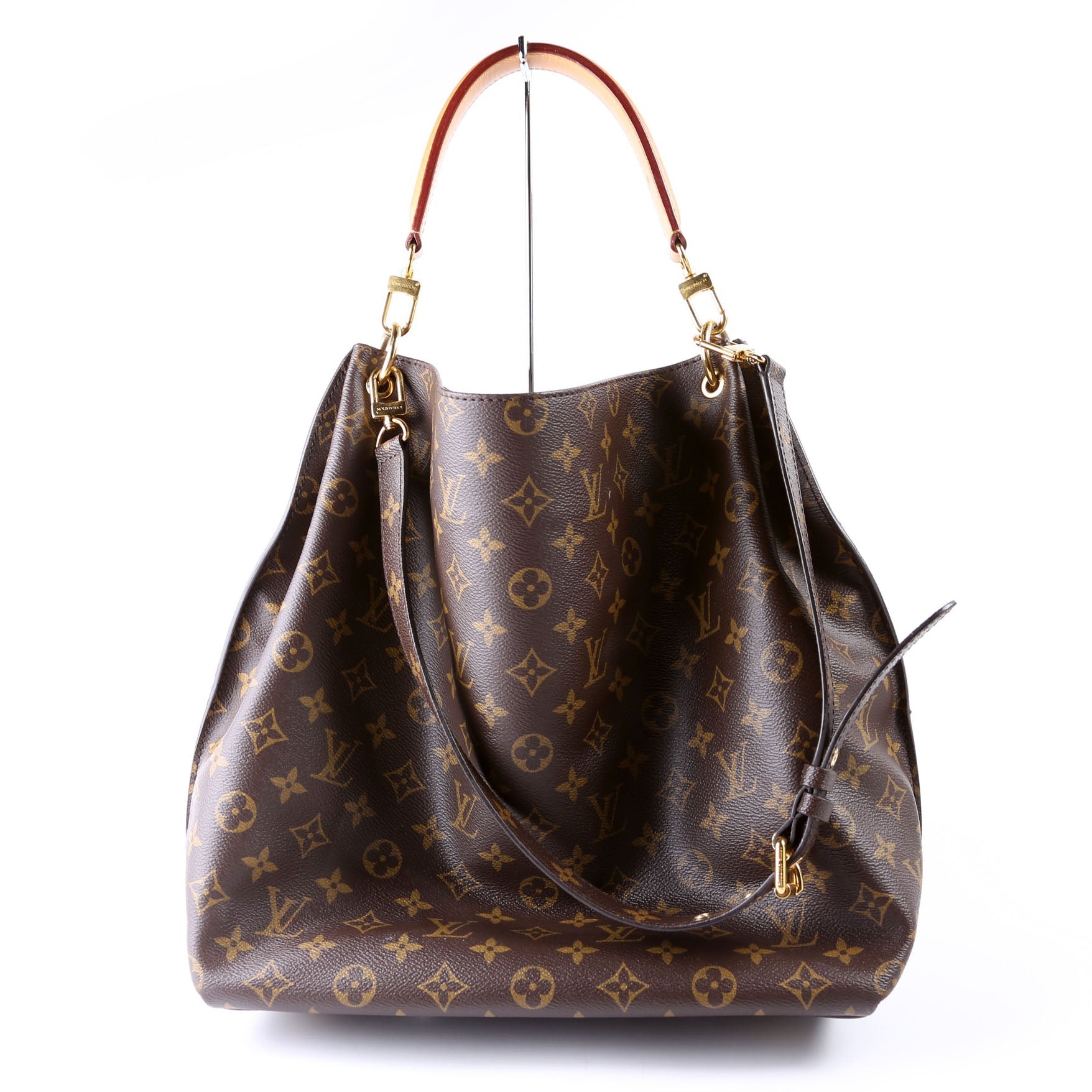 Metis Shoulder Monogram