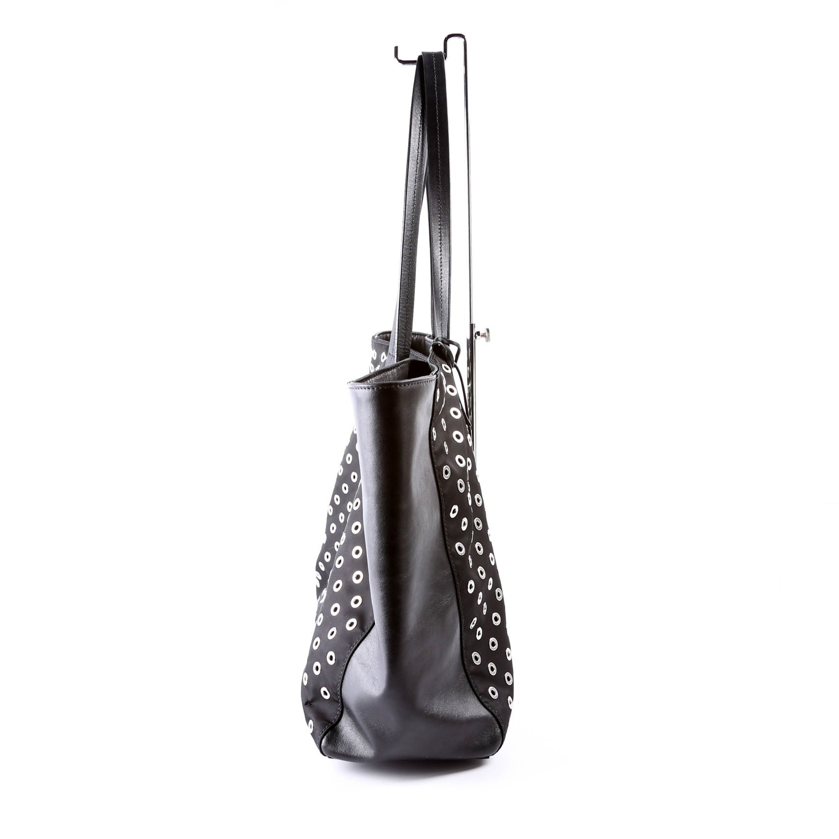 Tressuto/Leather Grommet Tote Black/Silver