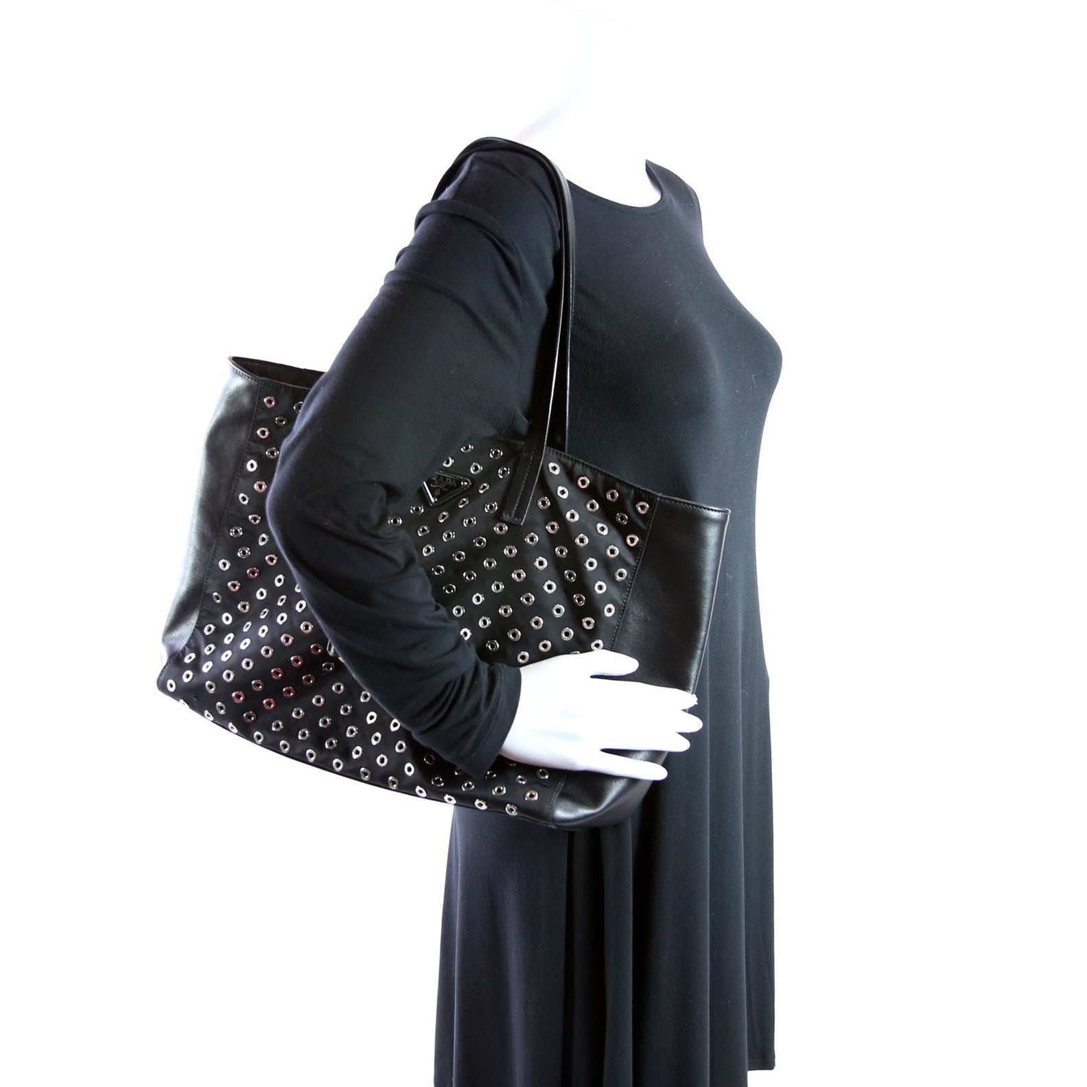 Tressuto/Leather Grommet Tote Black/Silver