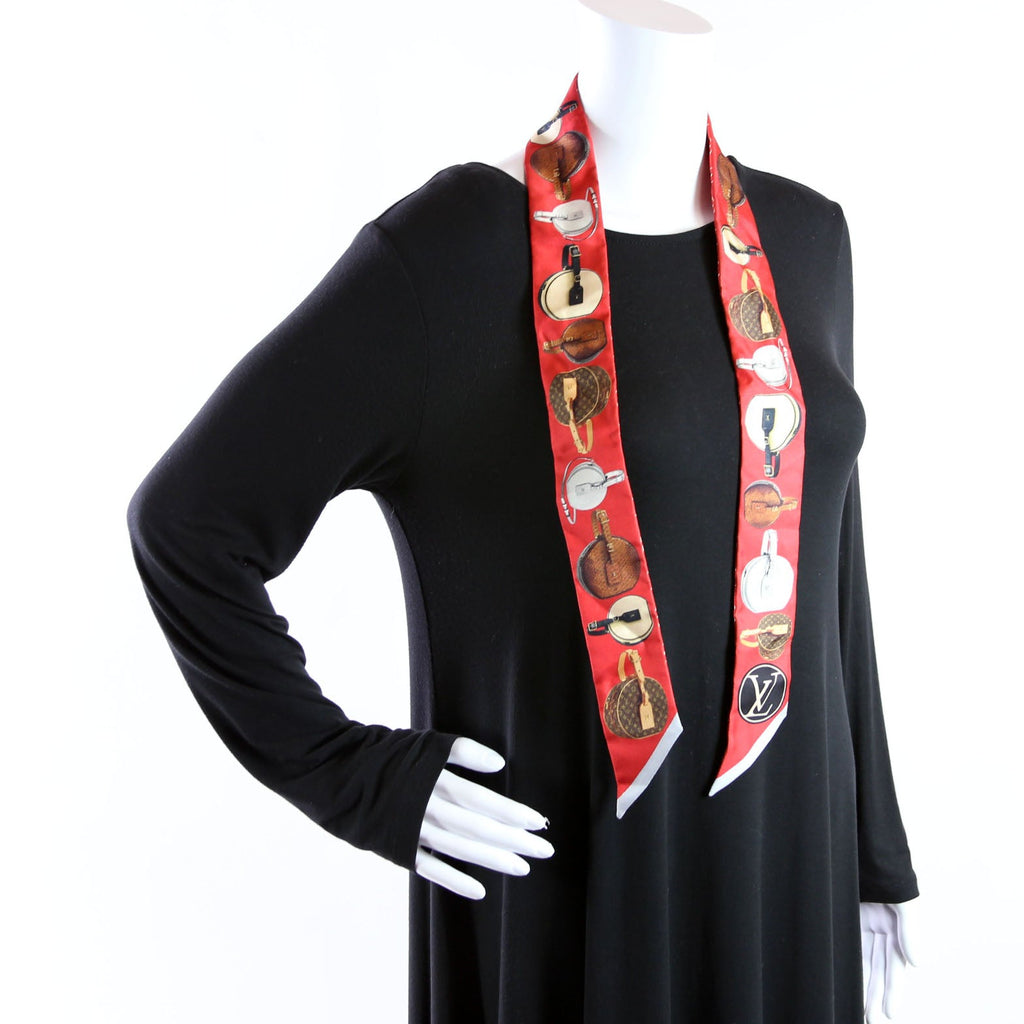 Tribute To Boite Chapeau BB Silk Scarf Red/Multicolor