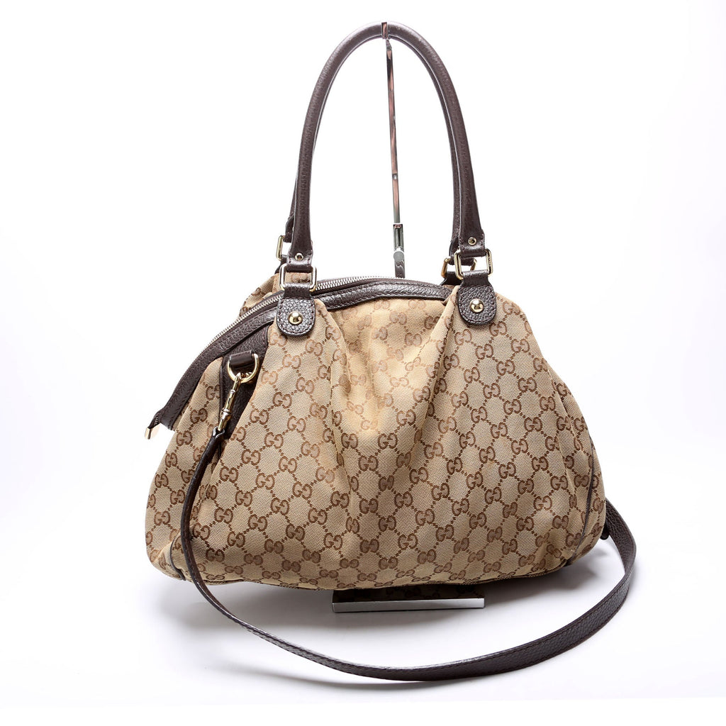 364841 GG Canvas Sukey Medium Boston
