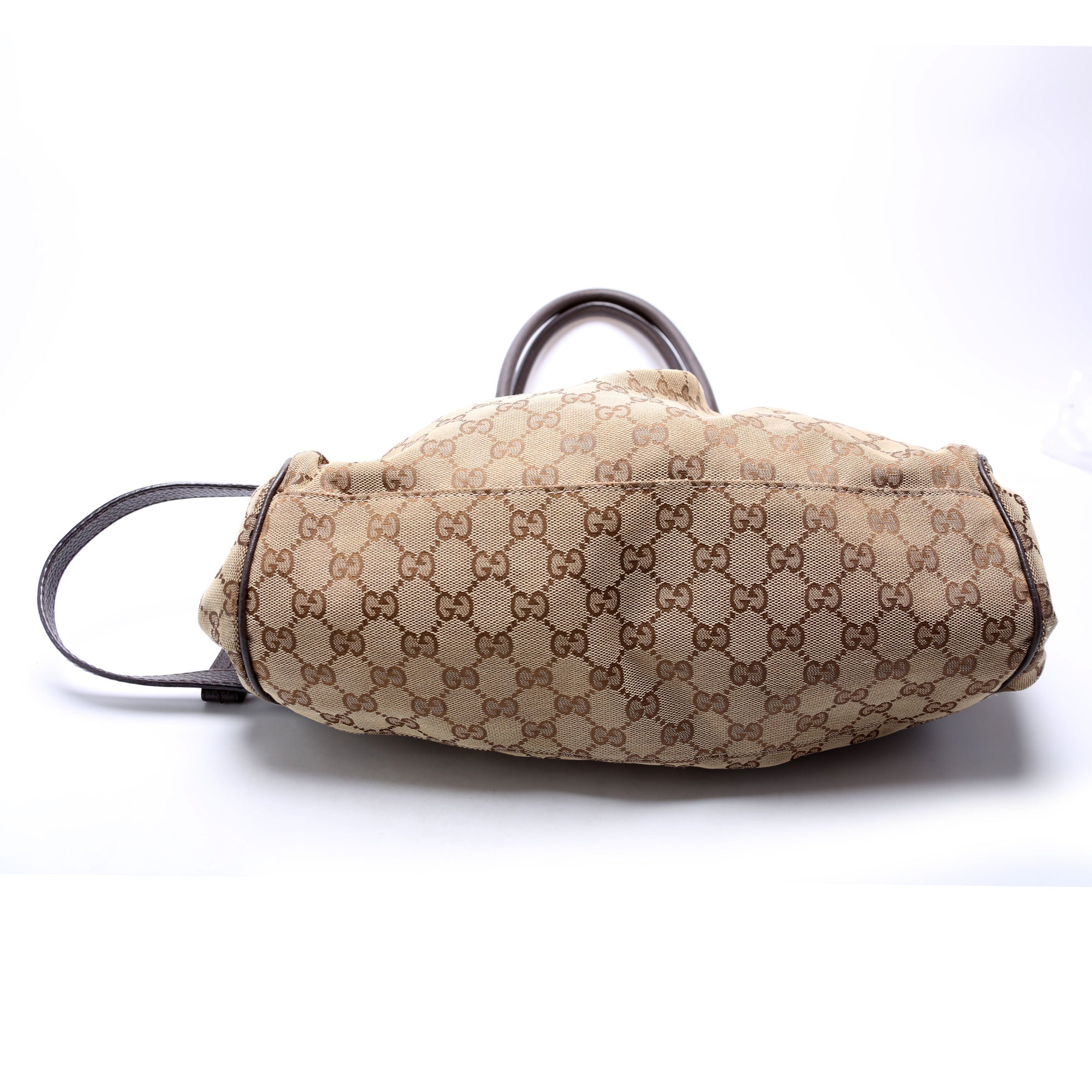 364841 GG Canvas Sukey Medium Boston