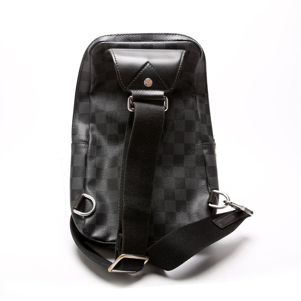 Avenue Sling Bag Graphite