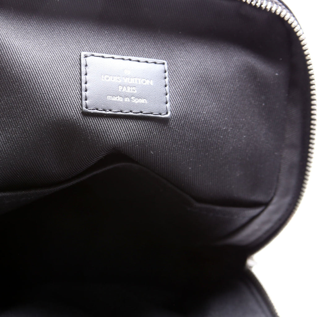 Avenue Sling Bag Graphite