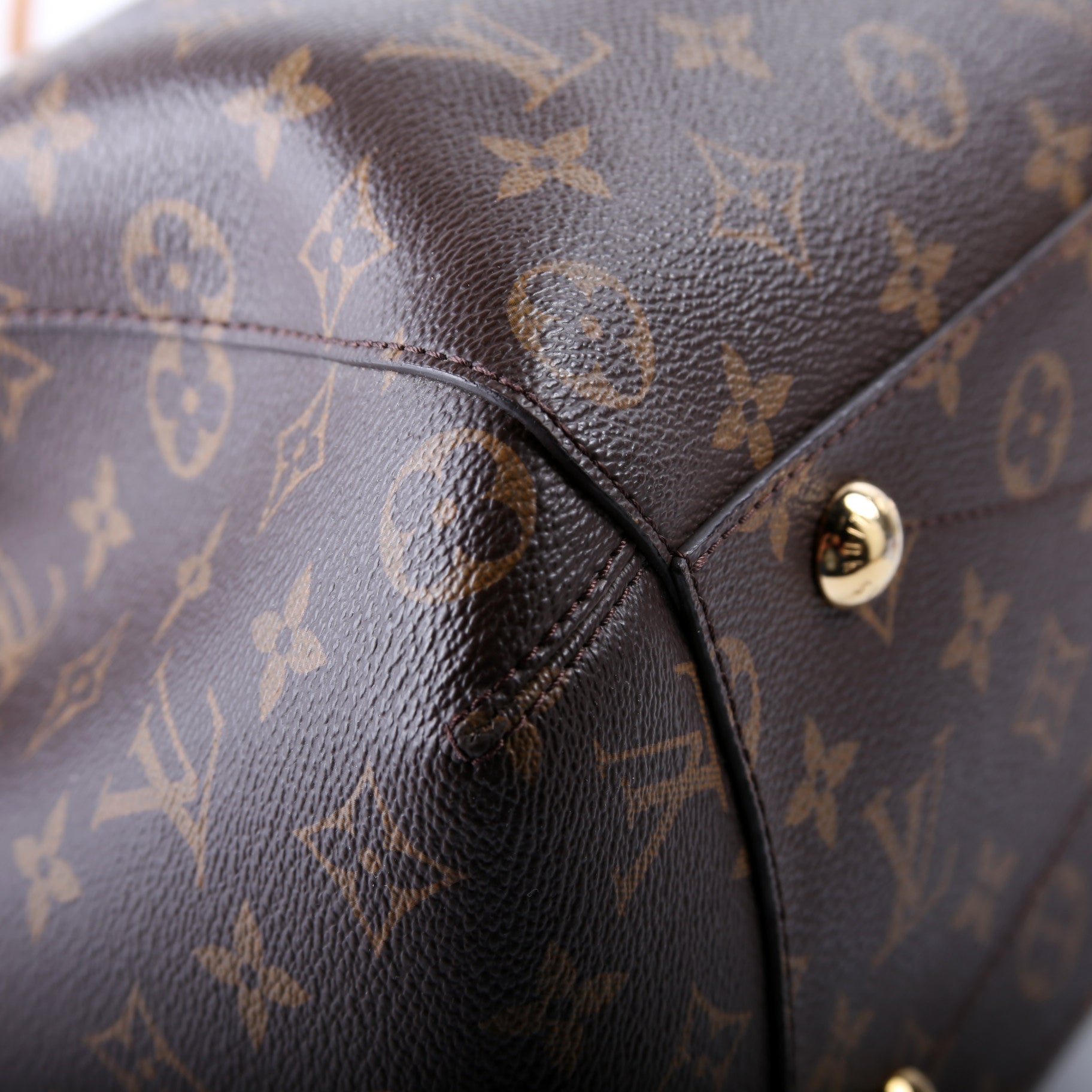 Montaigne GM Monogram