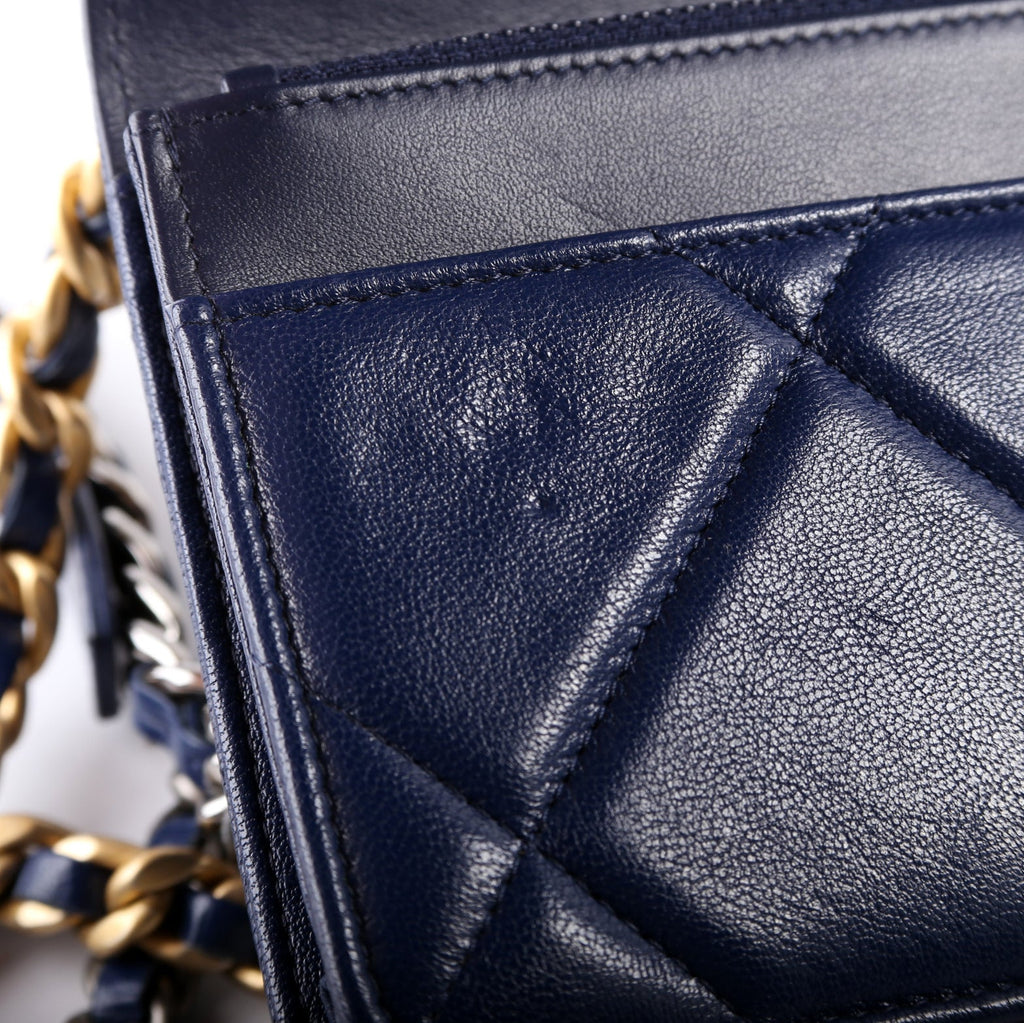 19 WOC Quilted Lambskin 29M