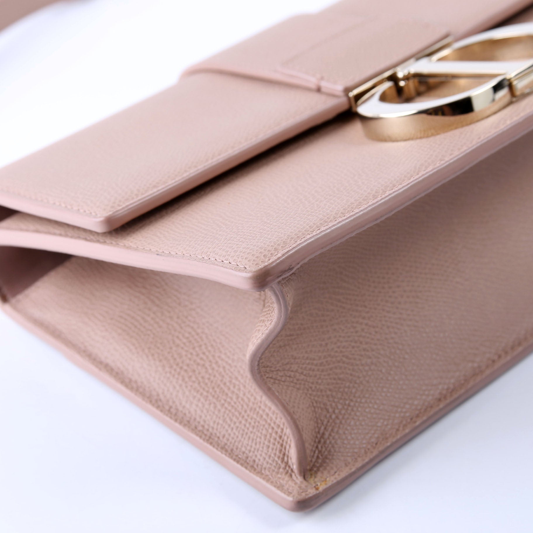 30 Montaigne Chain Bag Nude