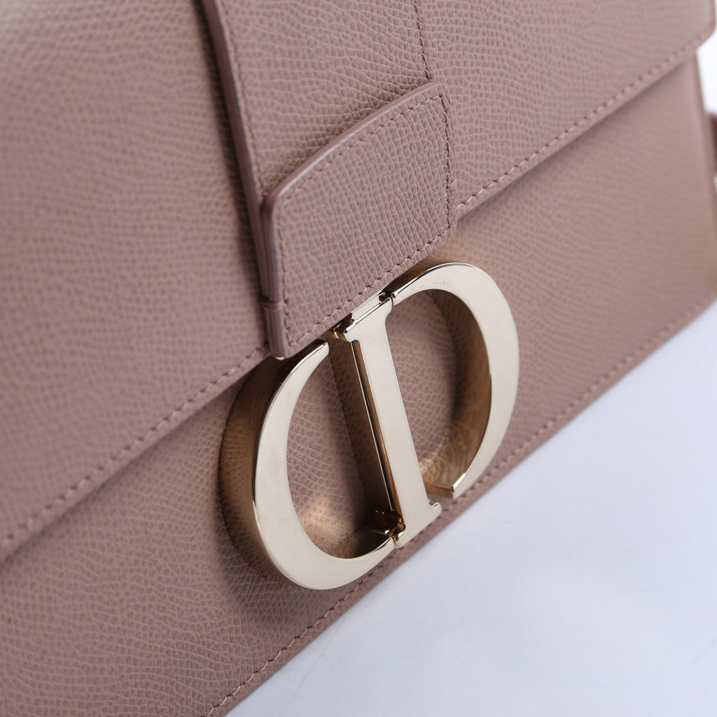 30 Montaigne Chain Bag Nude