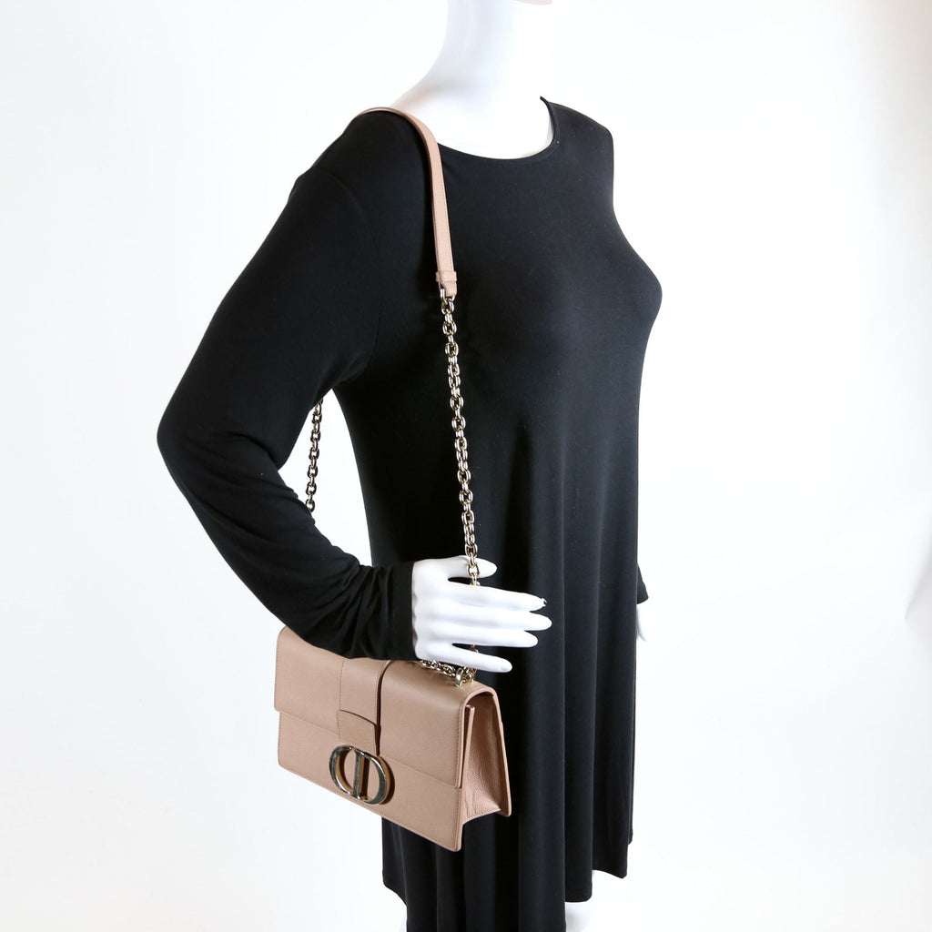 30 Montaigne Chain Bag Nude