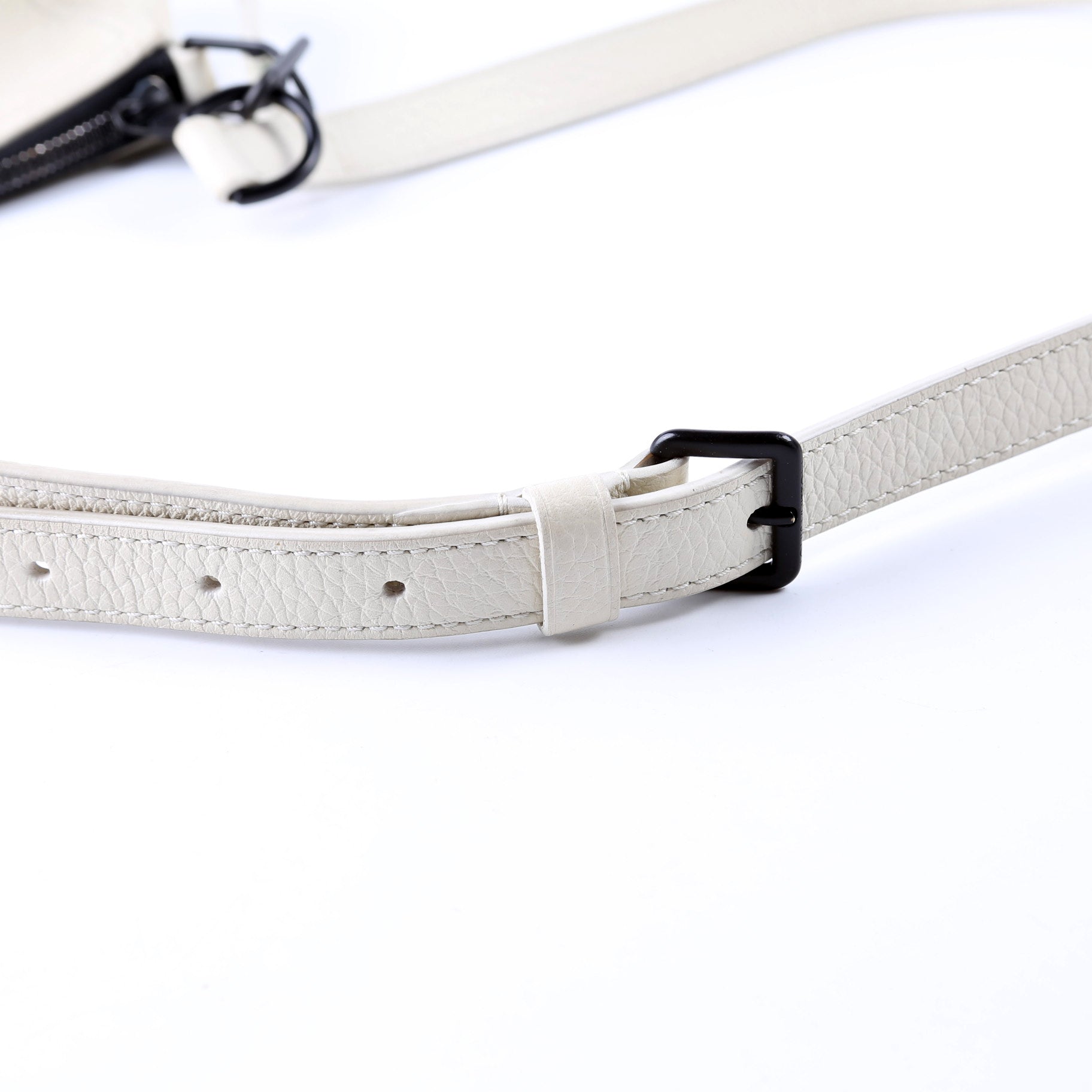 Triangle Crossbody Empreinte Cream