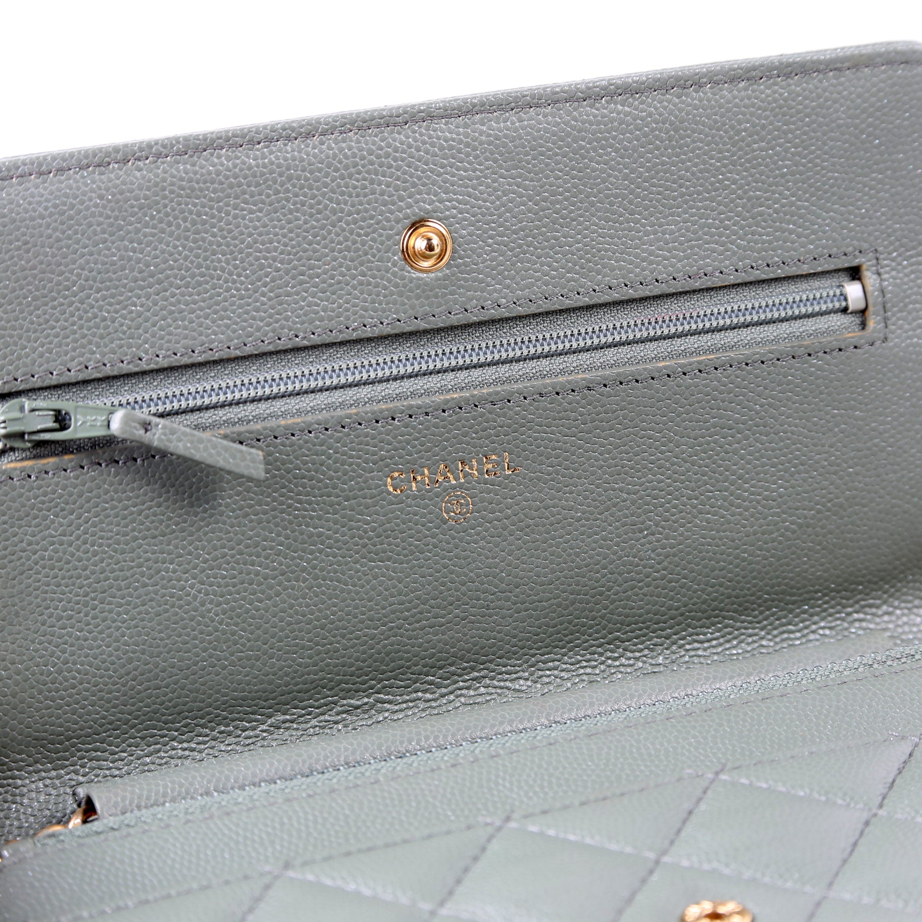 WOC Classic Quilted Caviar Green