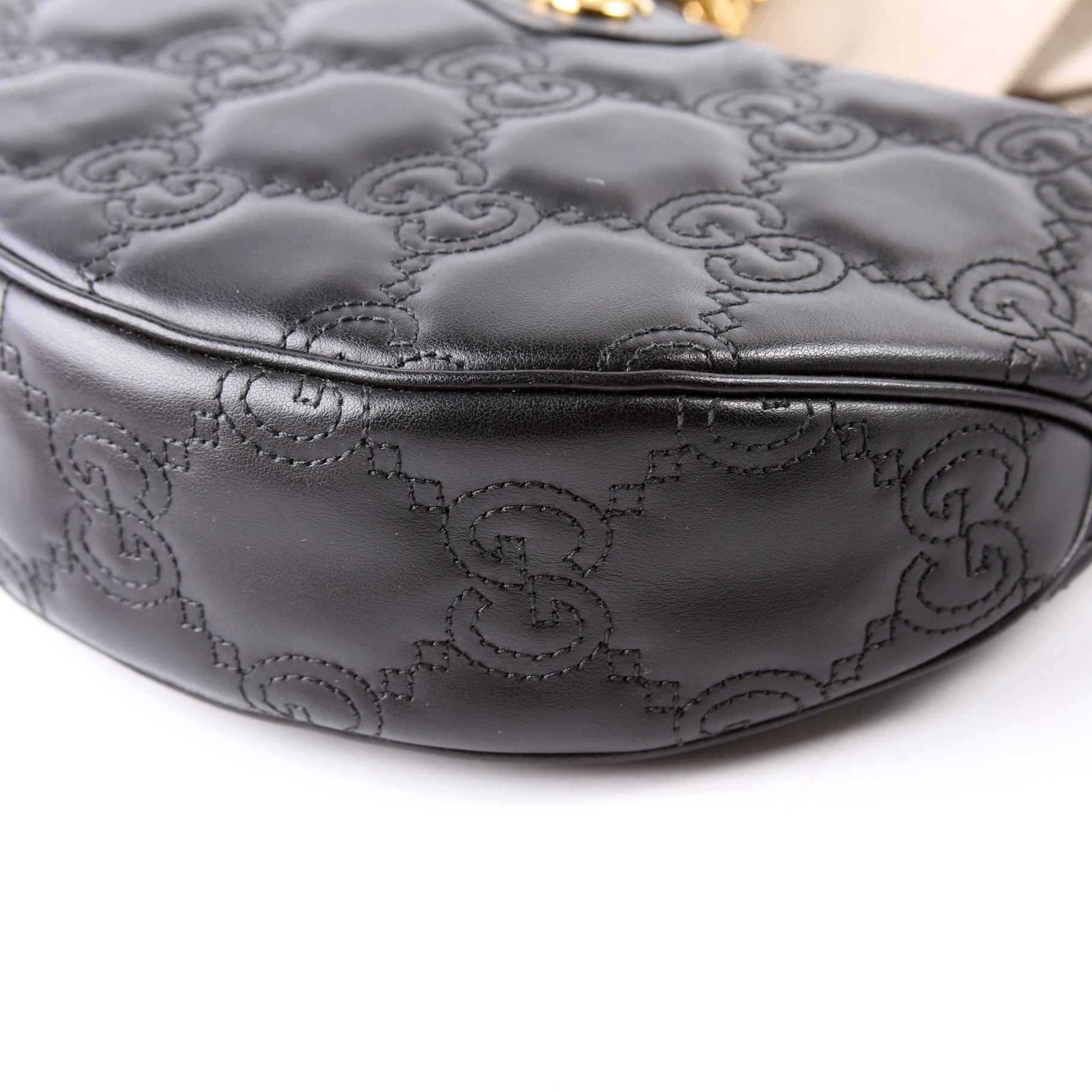 Gucci 739709 Matelasse Small Bag Black