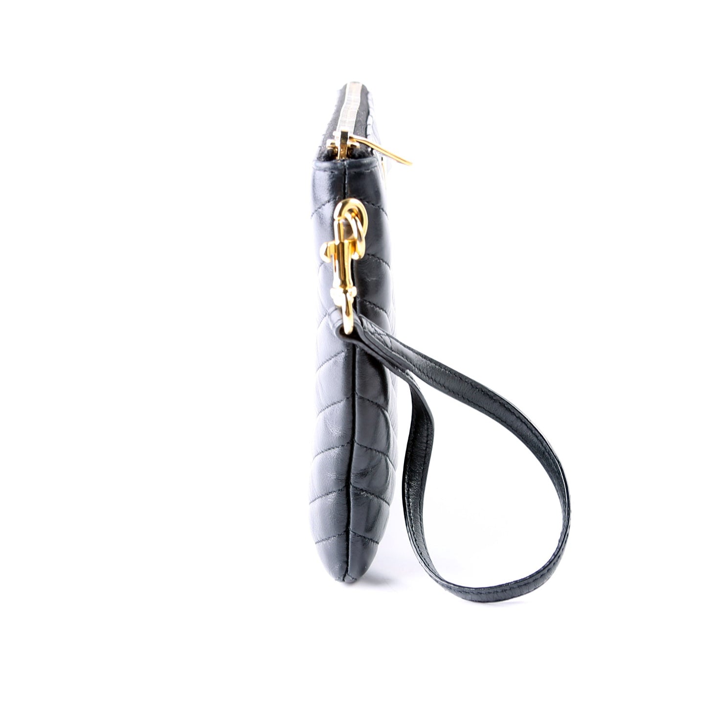 379039 A5 Matelasse Pouch Black