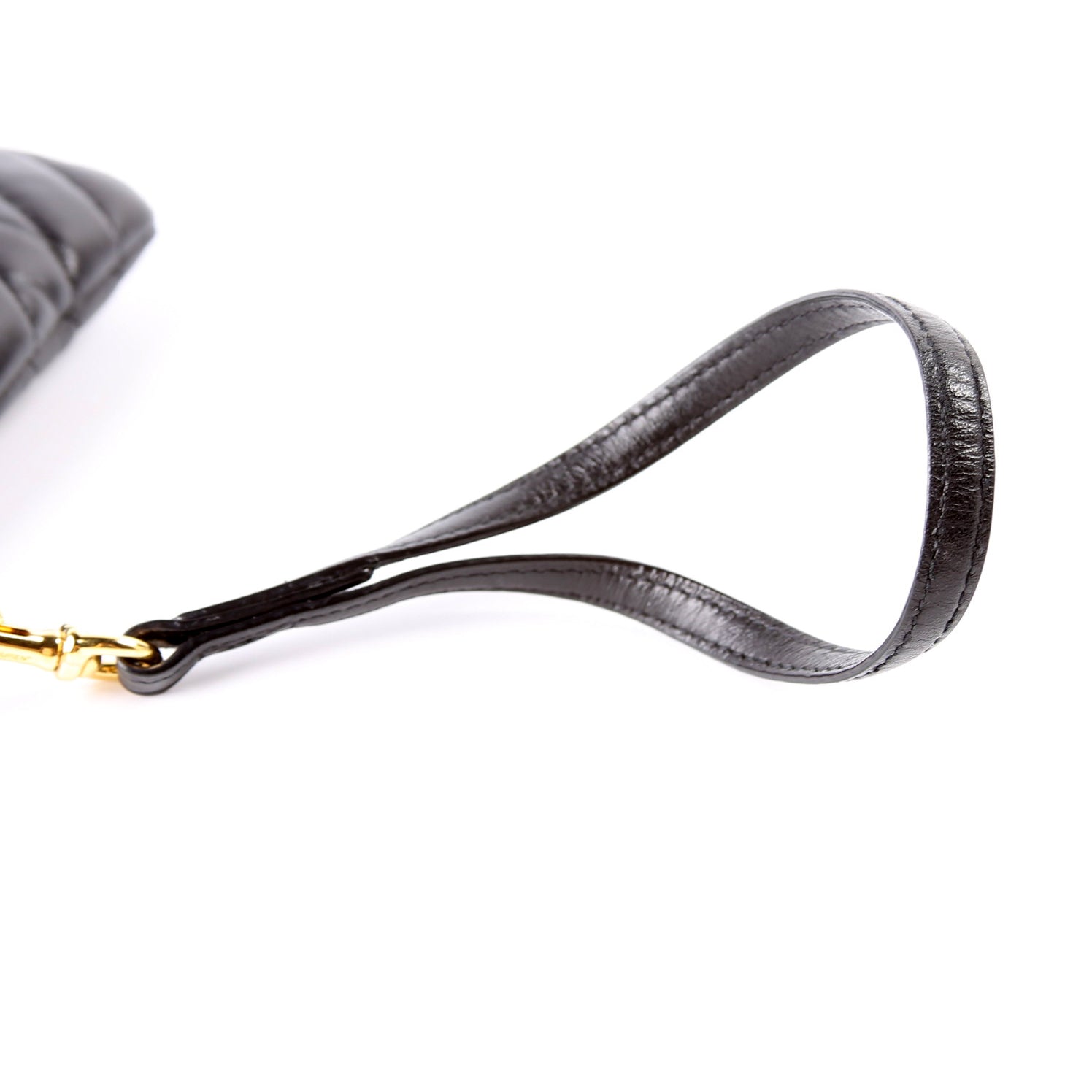 379039 A5 Matelasse Pouch Black