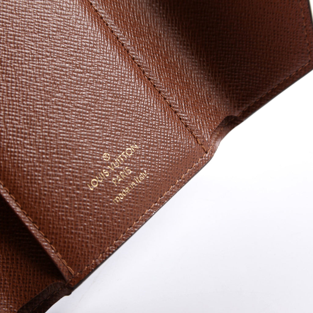 Victorine Wallet Monogram