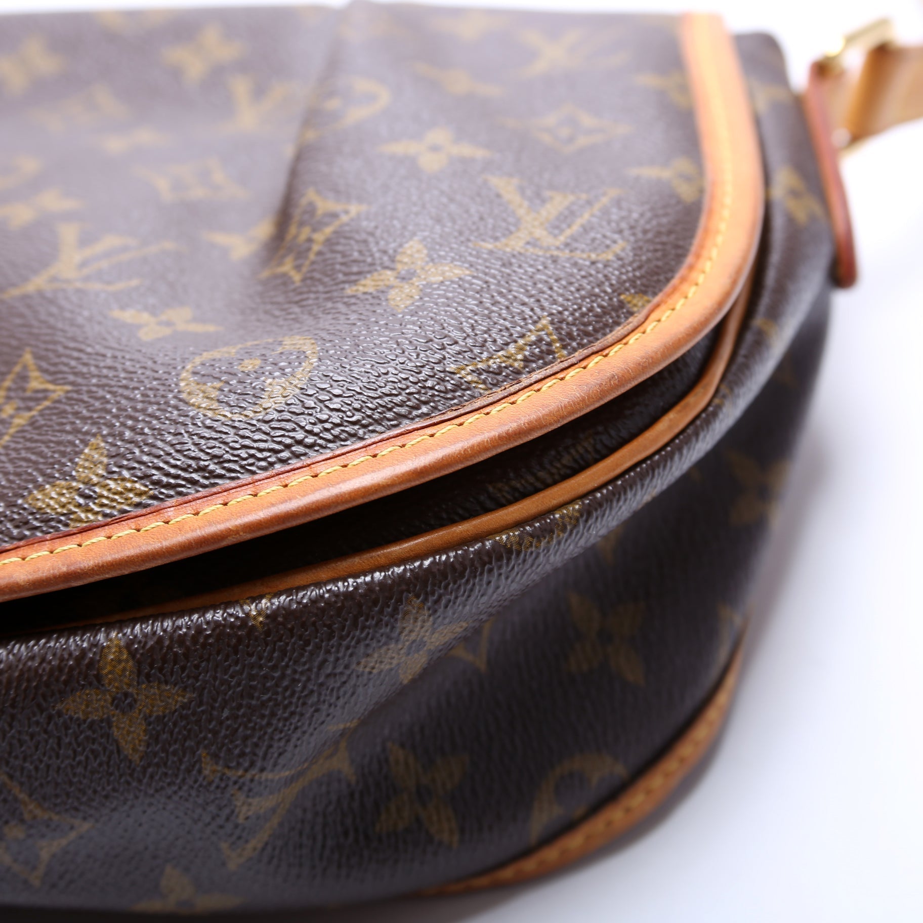 Menilmontant MM Monogram