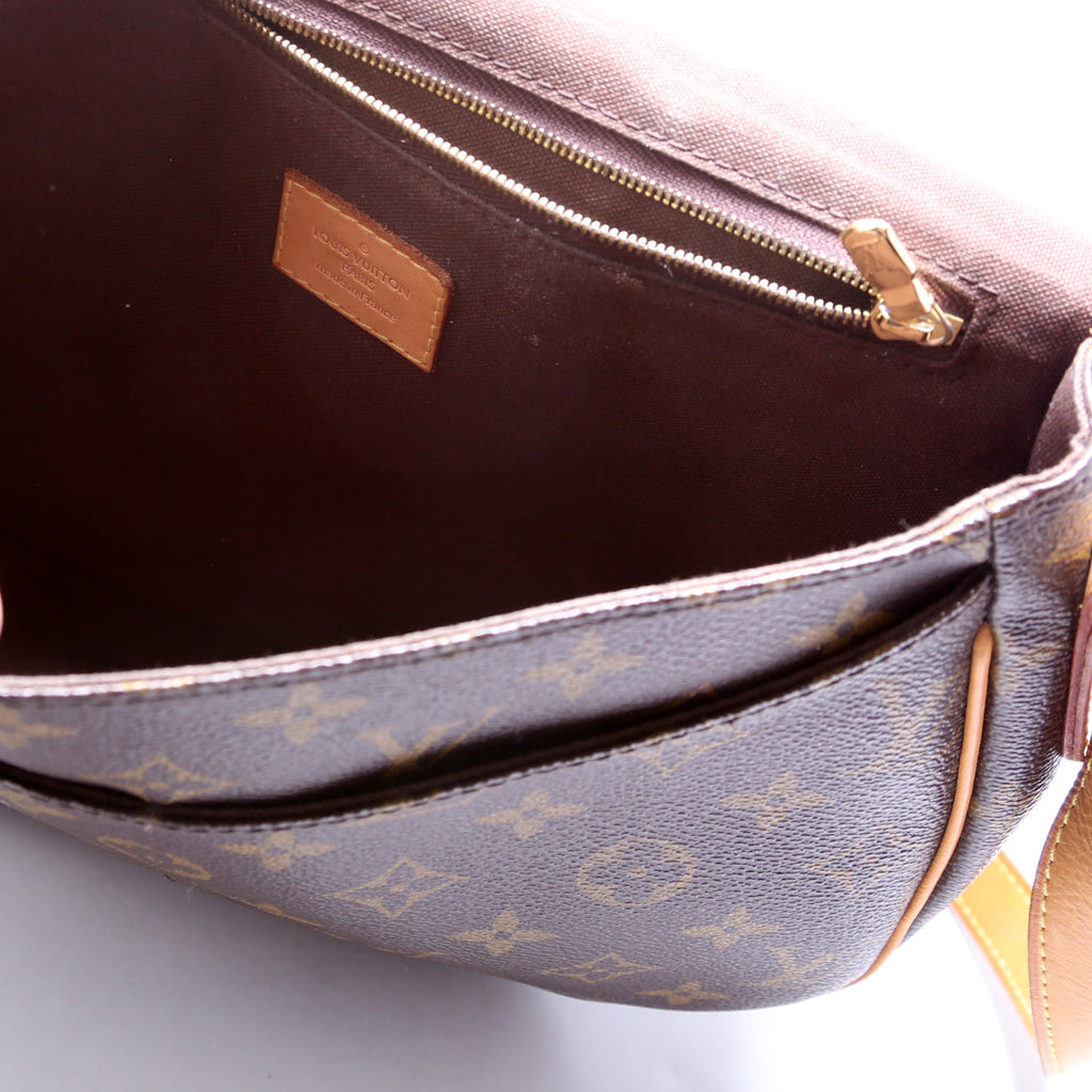 Menilmontant MM Monogram