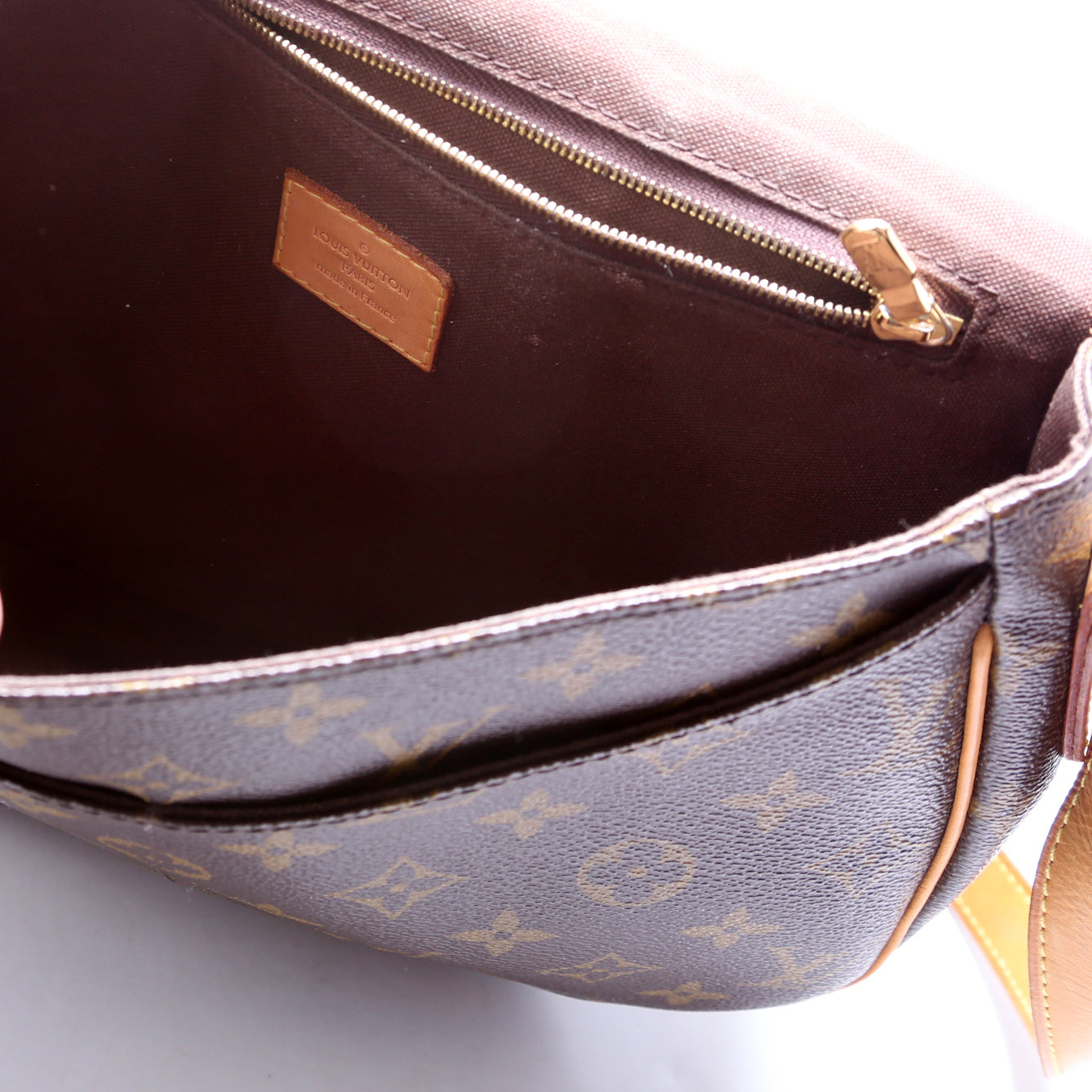Menilmontant MM Monogram