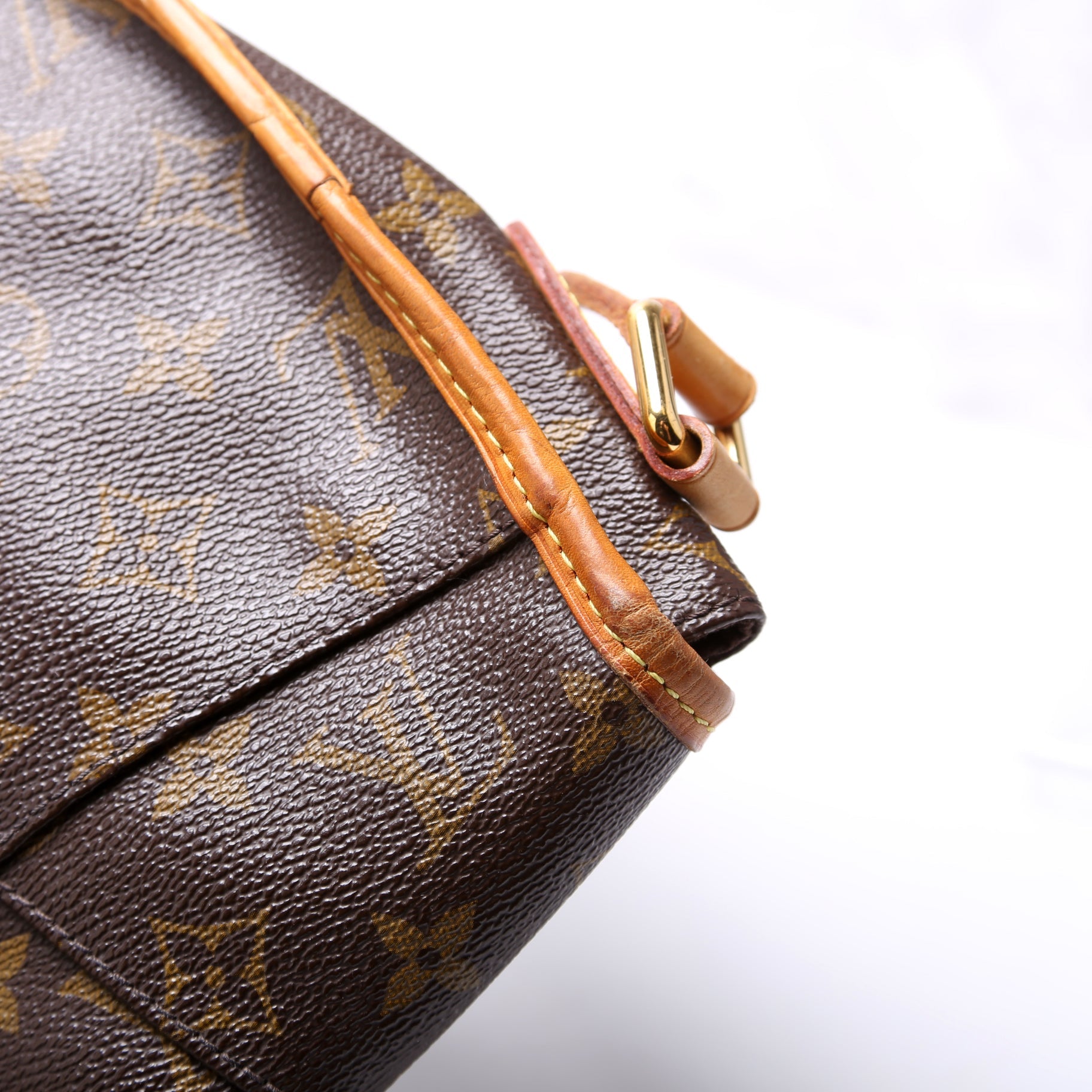 Menilmontant MM Monogram